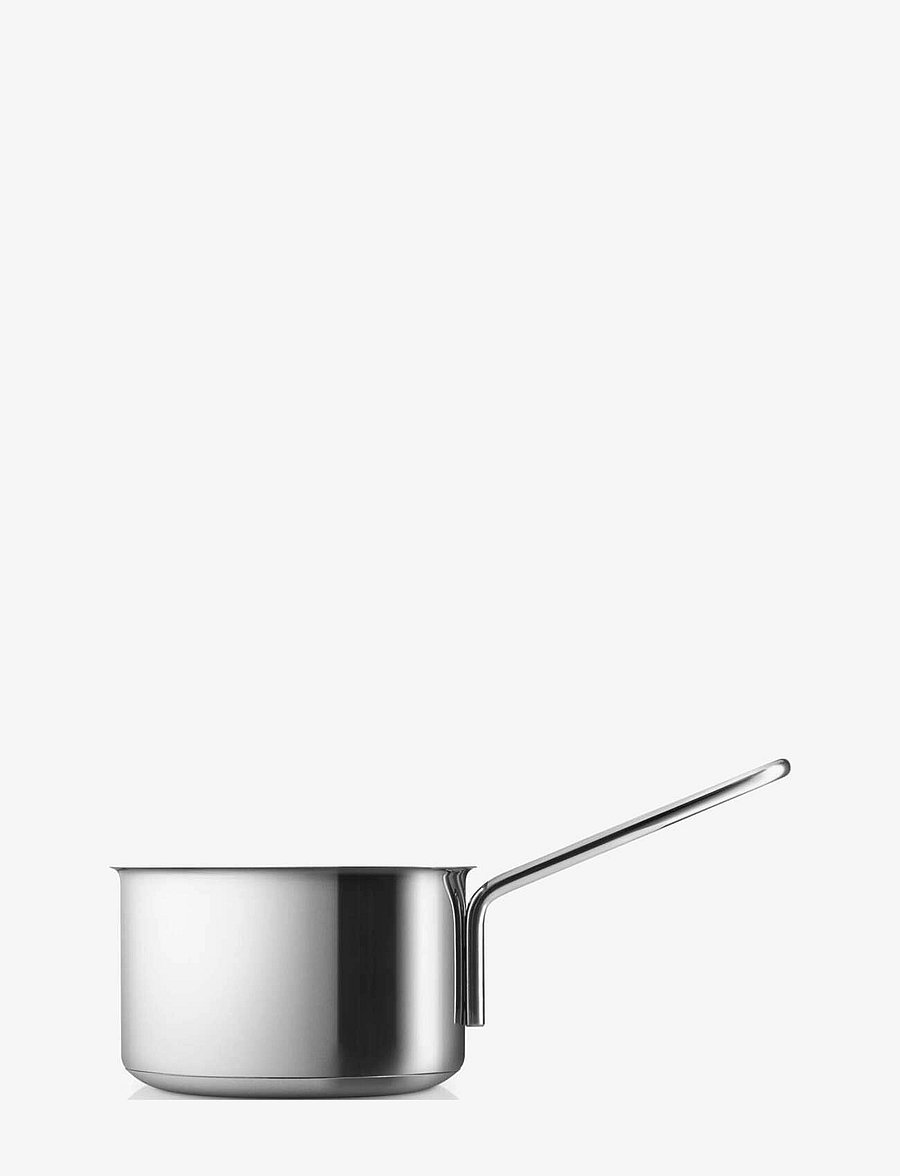 Eva Trio - Stainless Steel Saucepan 1.1 l 13 cm - kastrulid - polished steel - 2
