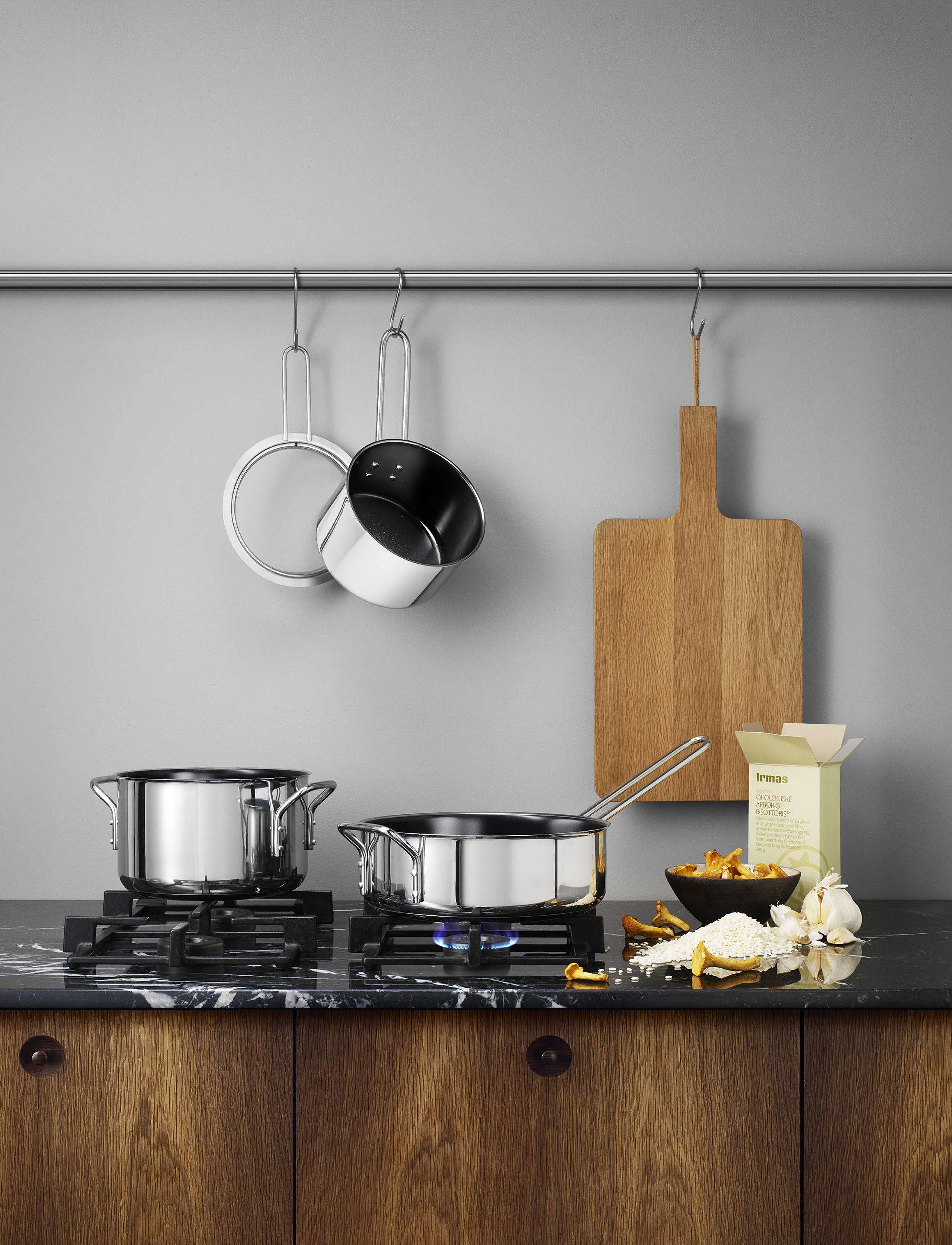 Eva Trio Stainless Steel Kasserolle 1,8 L Keramisk Slip-Let , 1.8 L, Pots & Pans, Silber - Casserole Dishes, Homeware