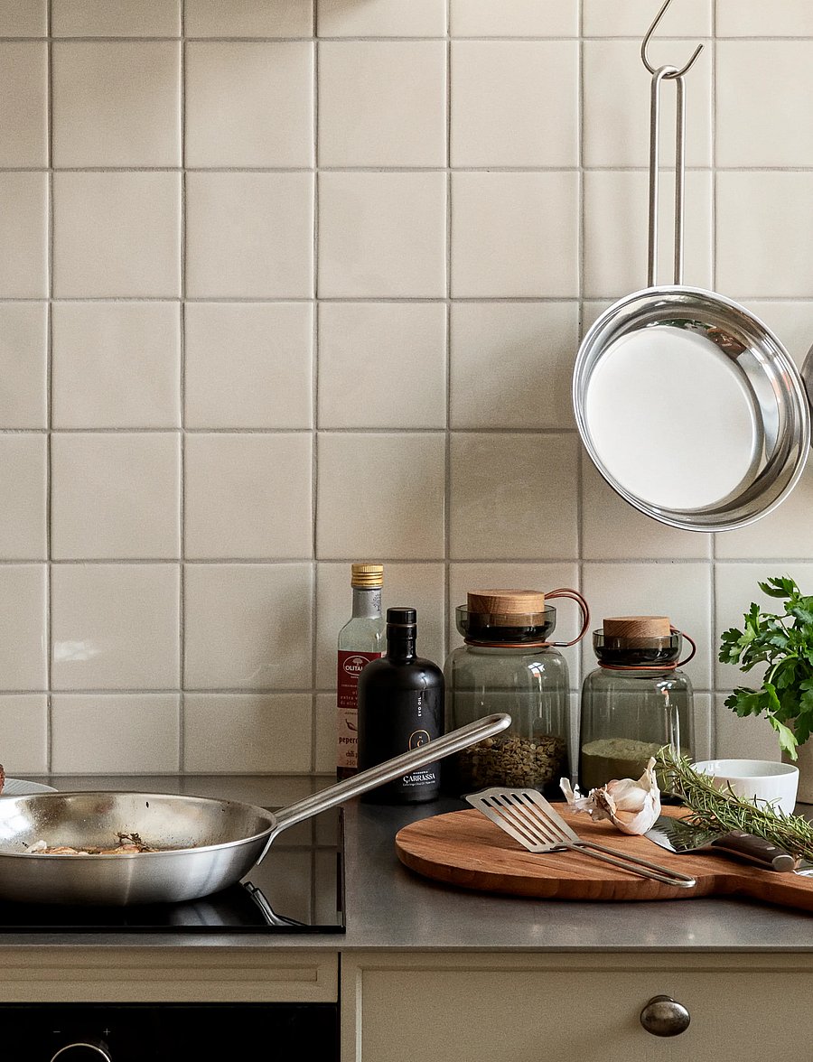 Eva Trio - Multi 5-ply Frying Pan 24 cm steel base - bratpfannen - brushed steel - 0