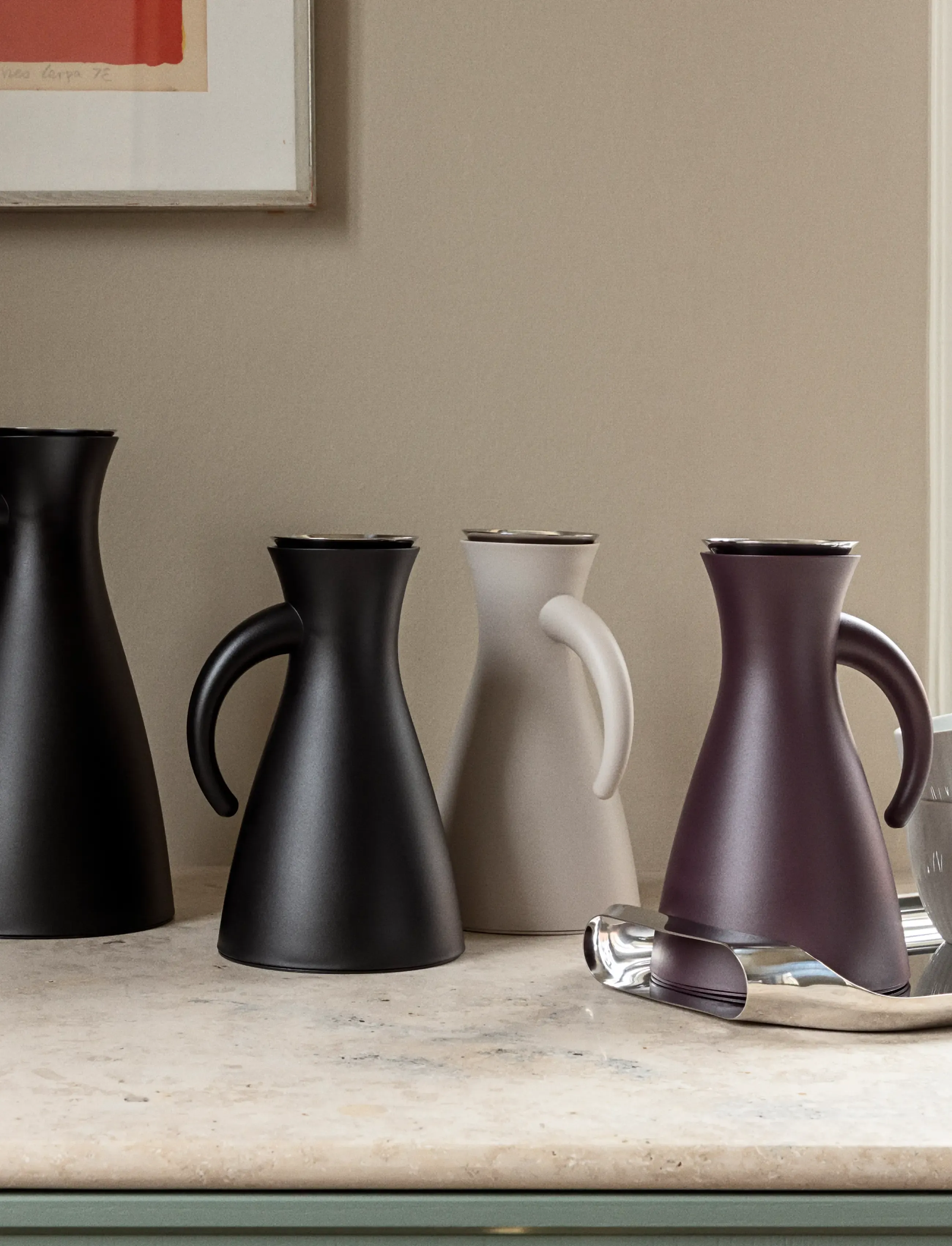 Eva Trio - Vacuum jug 0.5 L Black - thermoskannen - black - 3