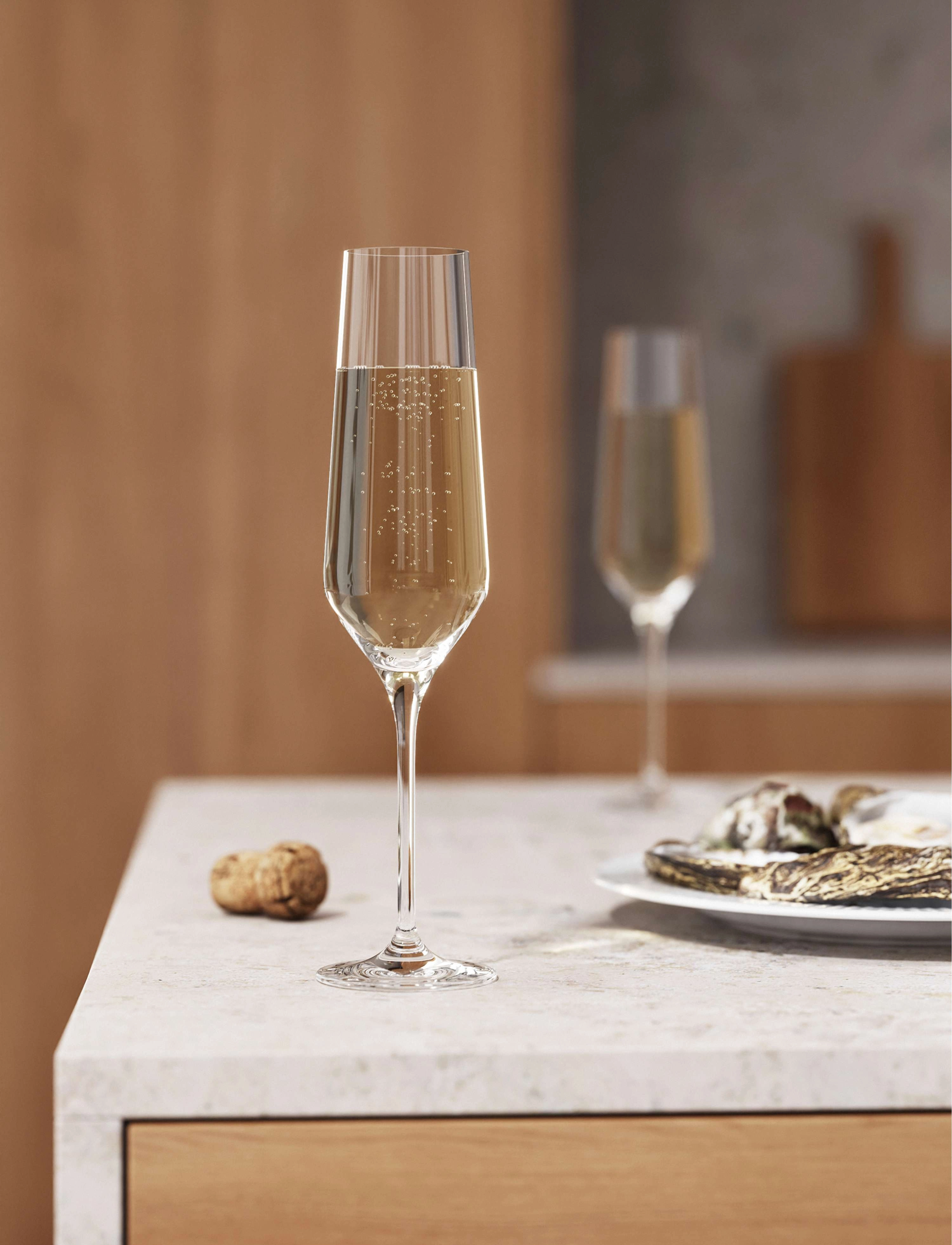 Eva Trio - Legio Nova champagne glass 6 pcs. - sektgläser - glass - 5