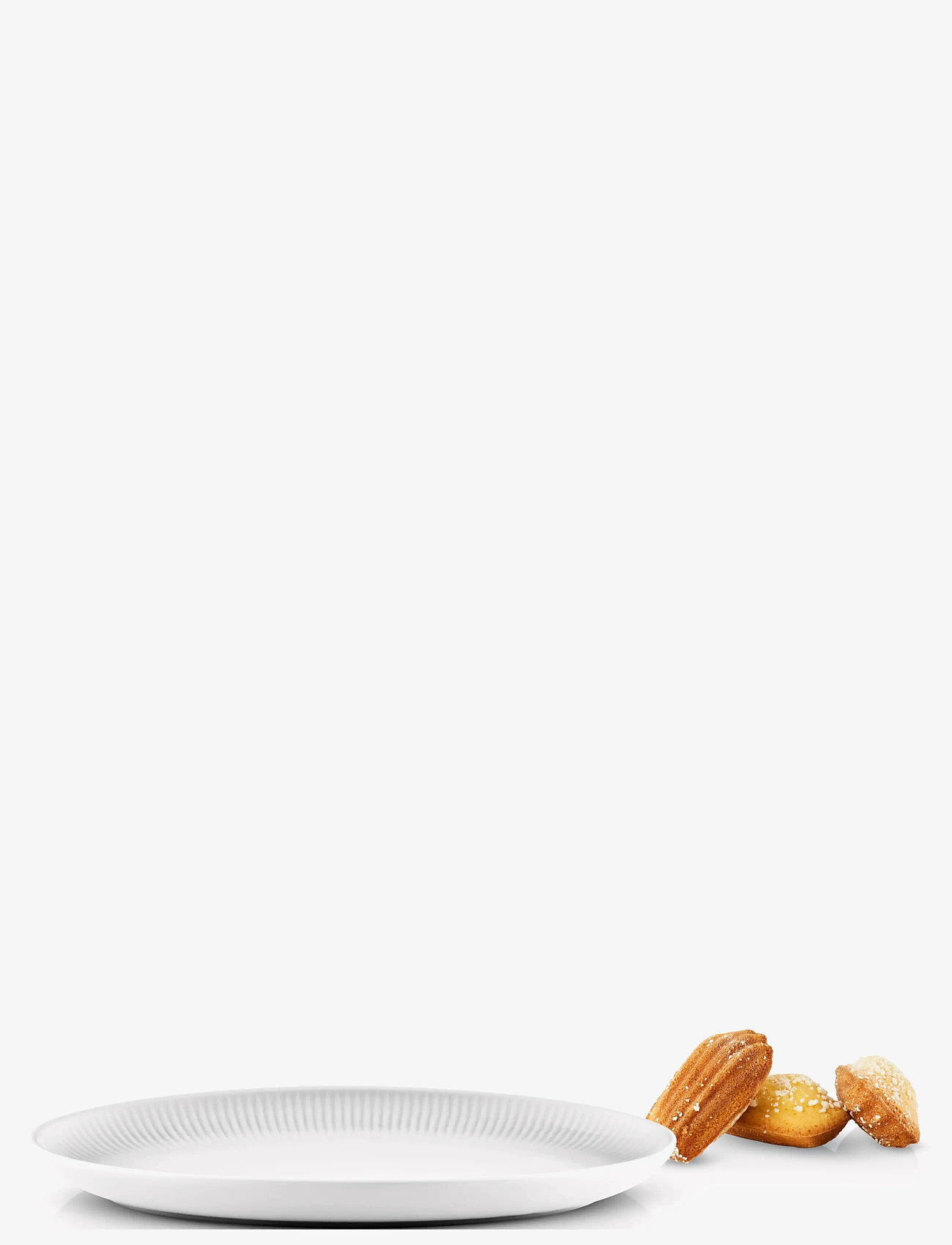 Eva Trio - Legio Nova Oval coupe plate 24.5 cm - middagstallerkner - white - 3