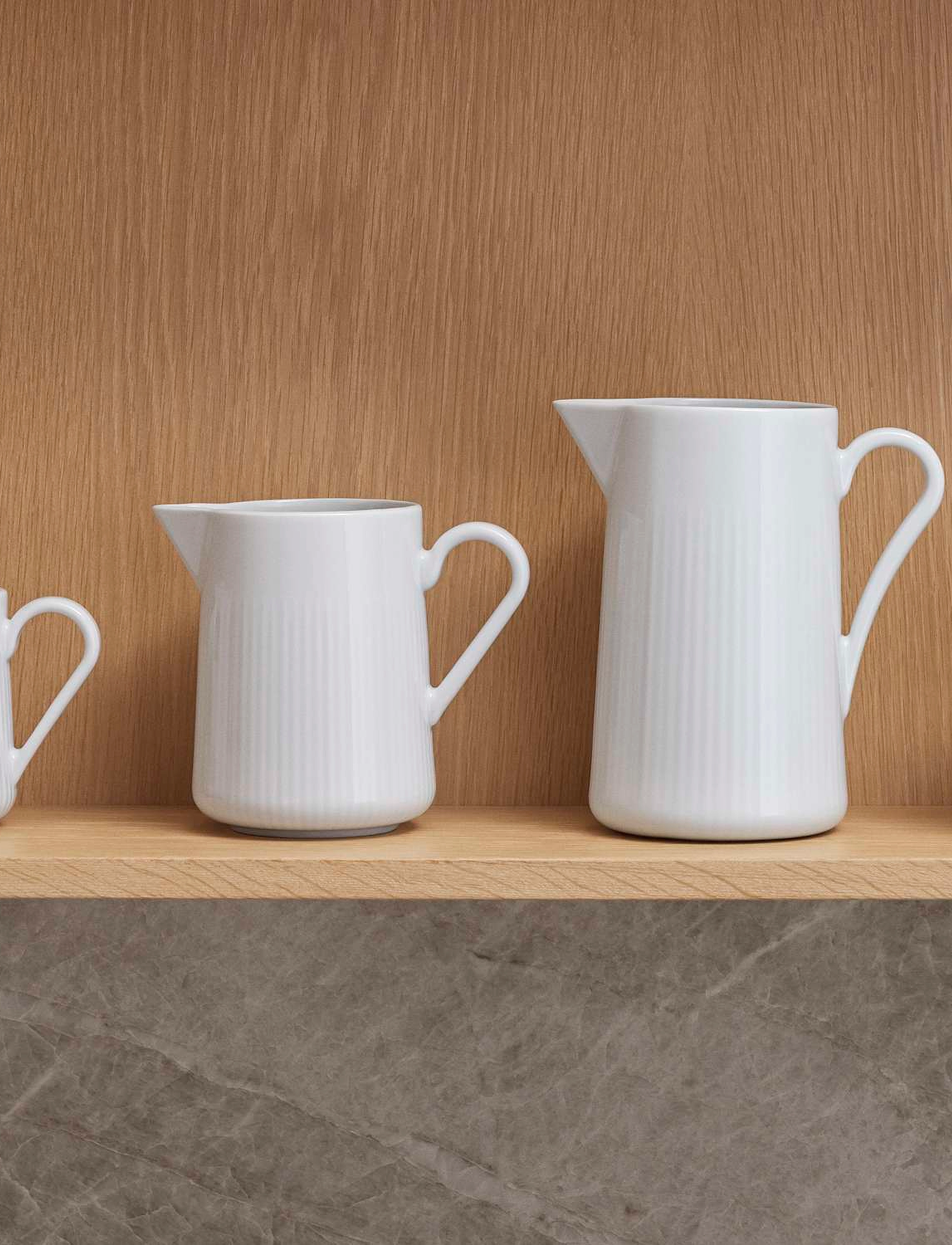 Eva Trio - Legio Nova Jug 0.33 l with handle - maitokannut - white - 3