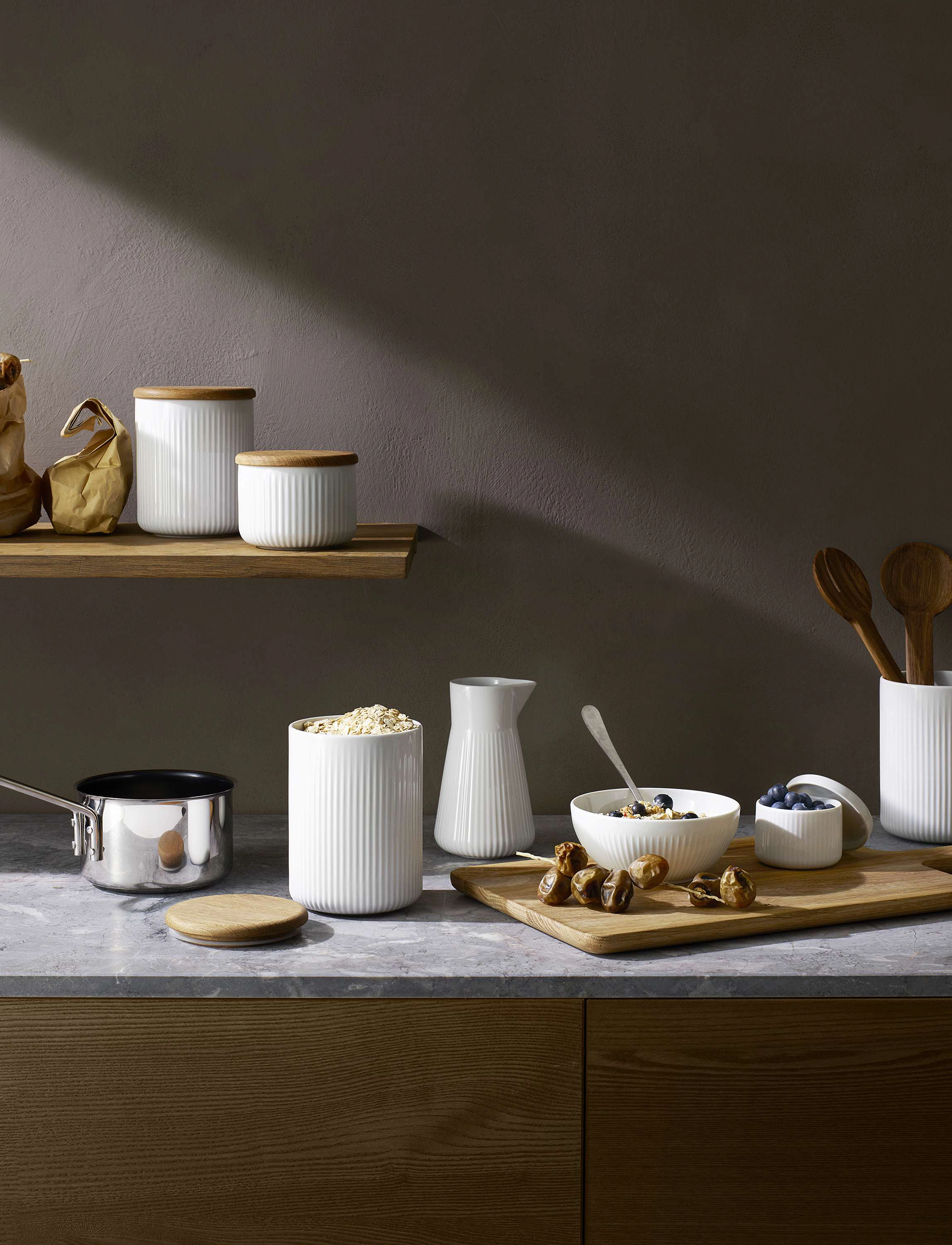 Eva Trio Legio Nova Opbevaringskrukke 1,0 L, 1.0L H16.5 cm, Kitchen Storage, Weiß - Jars, Homeware