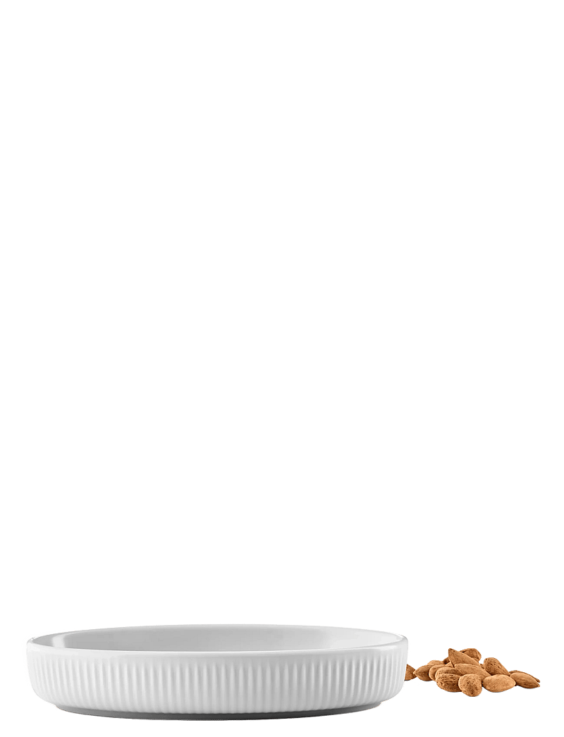 Eva Trio - Legio Nova Oval bowl 18 cm - serveerimisnõud - white - 2