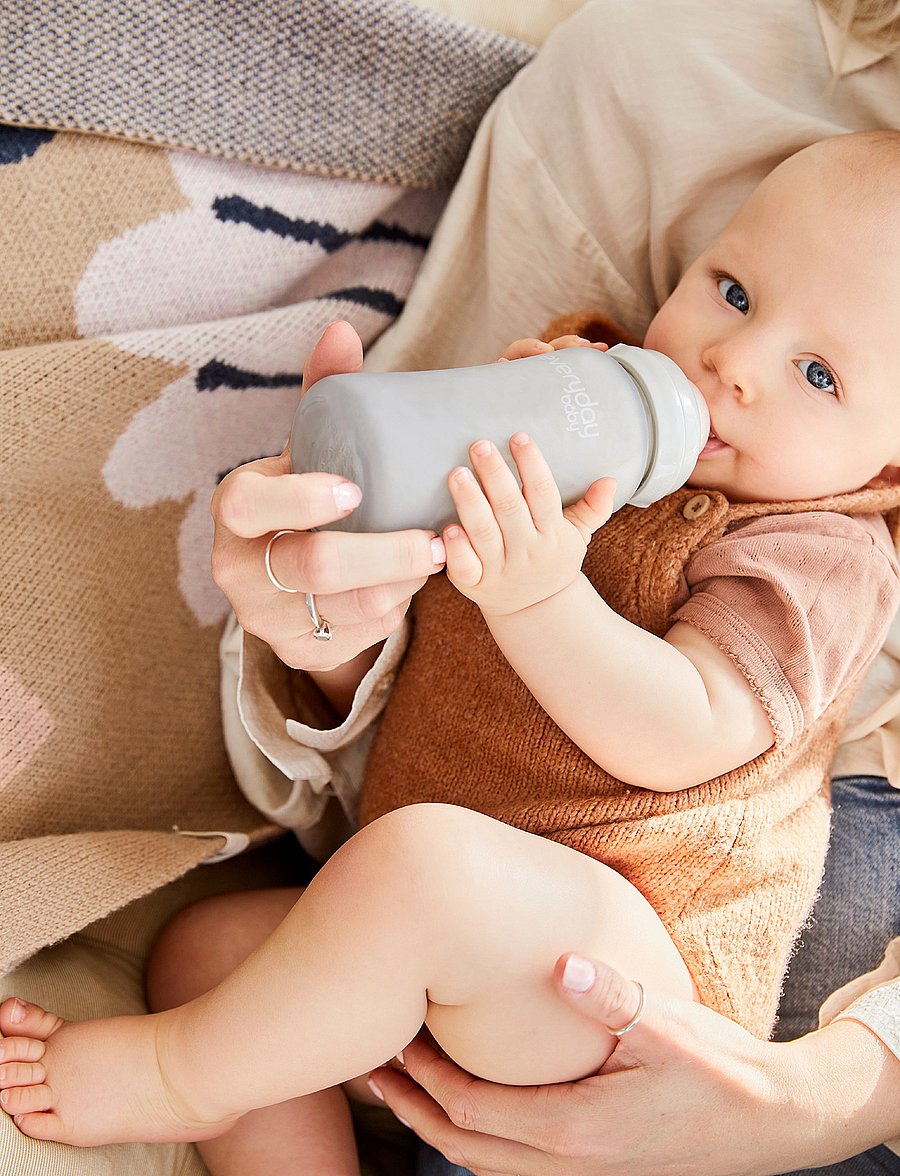 Everyday Baby - Glass Baby Bottle Healthy + Quiet Grey 240ml - babyflaschen - quiet grey - 0