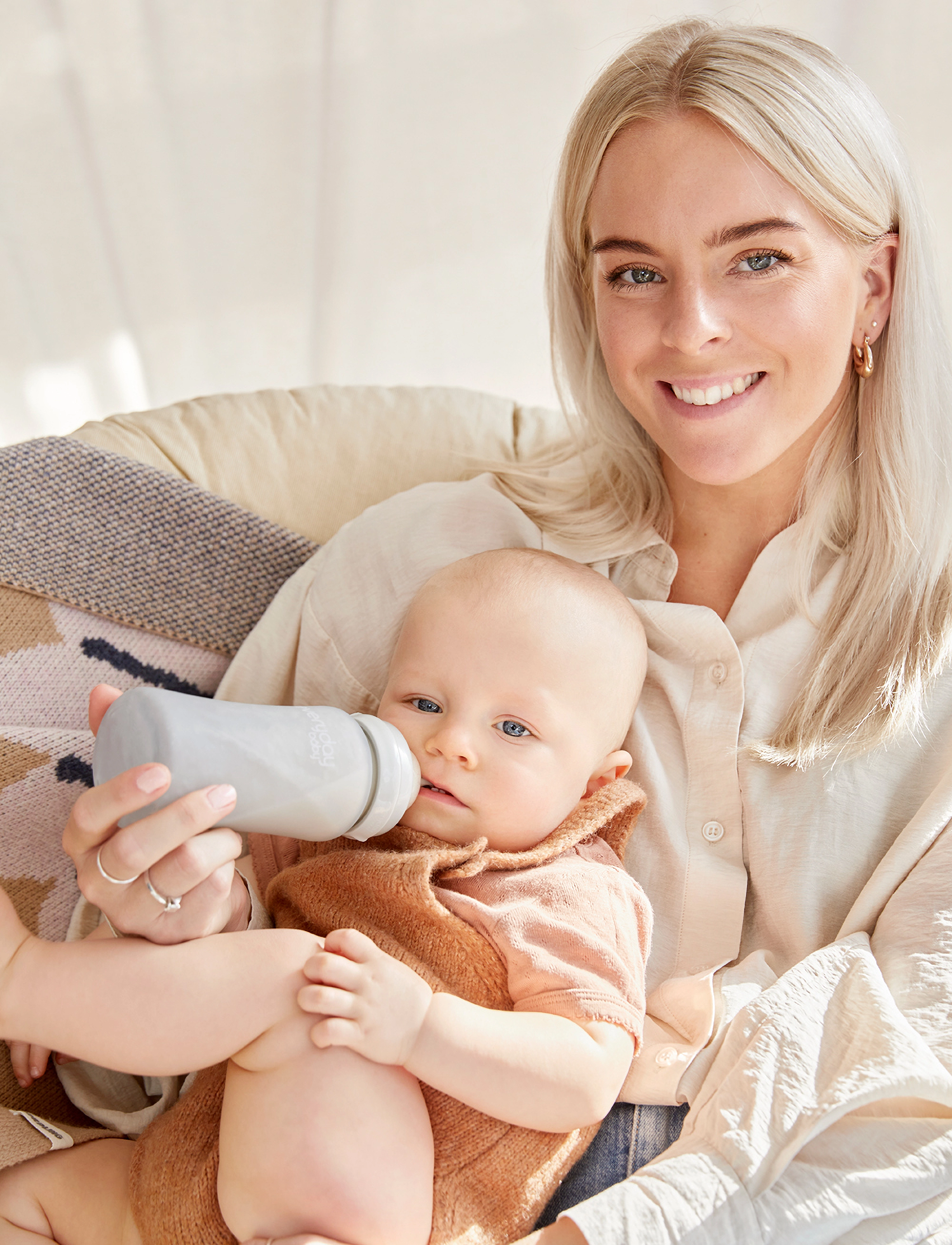 Everyday Baby - Glass Baby Bottle Healthy + Quiet Grey 240ml - quiet grey - 3