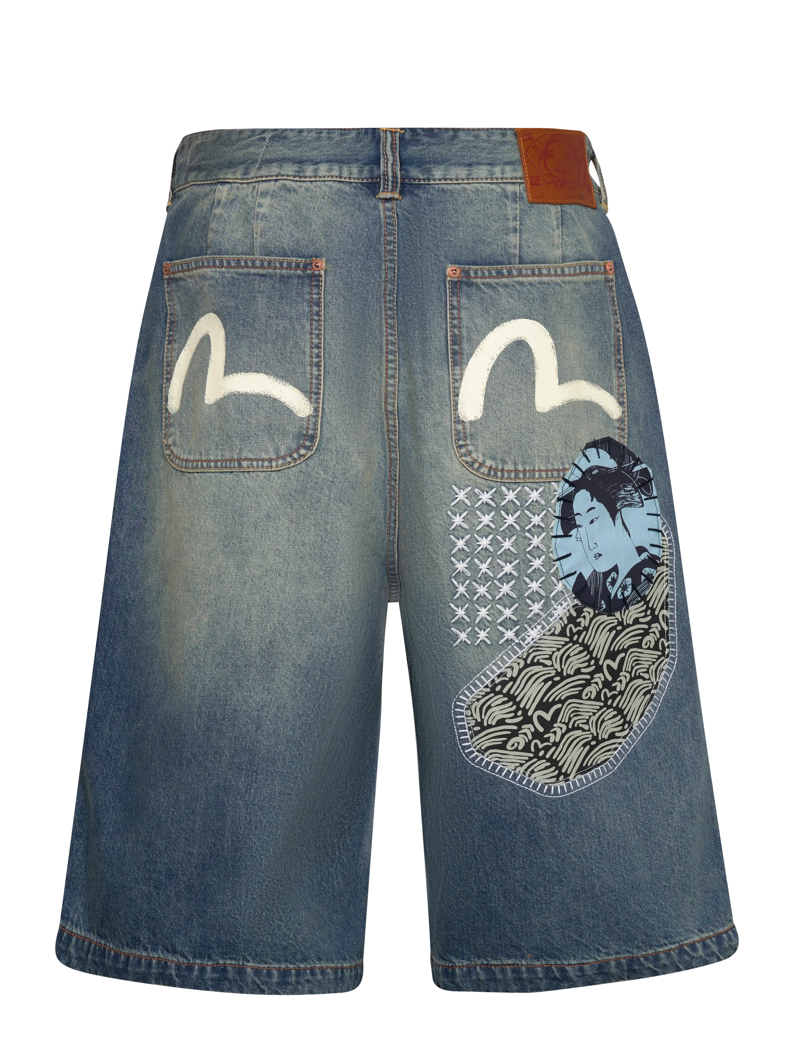 Evisu - FABRIC PATCH DENIM SHORTS - jorts - light tone indigo - 1