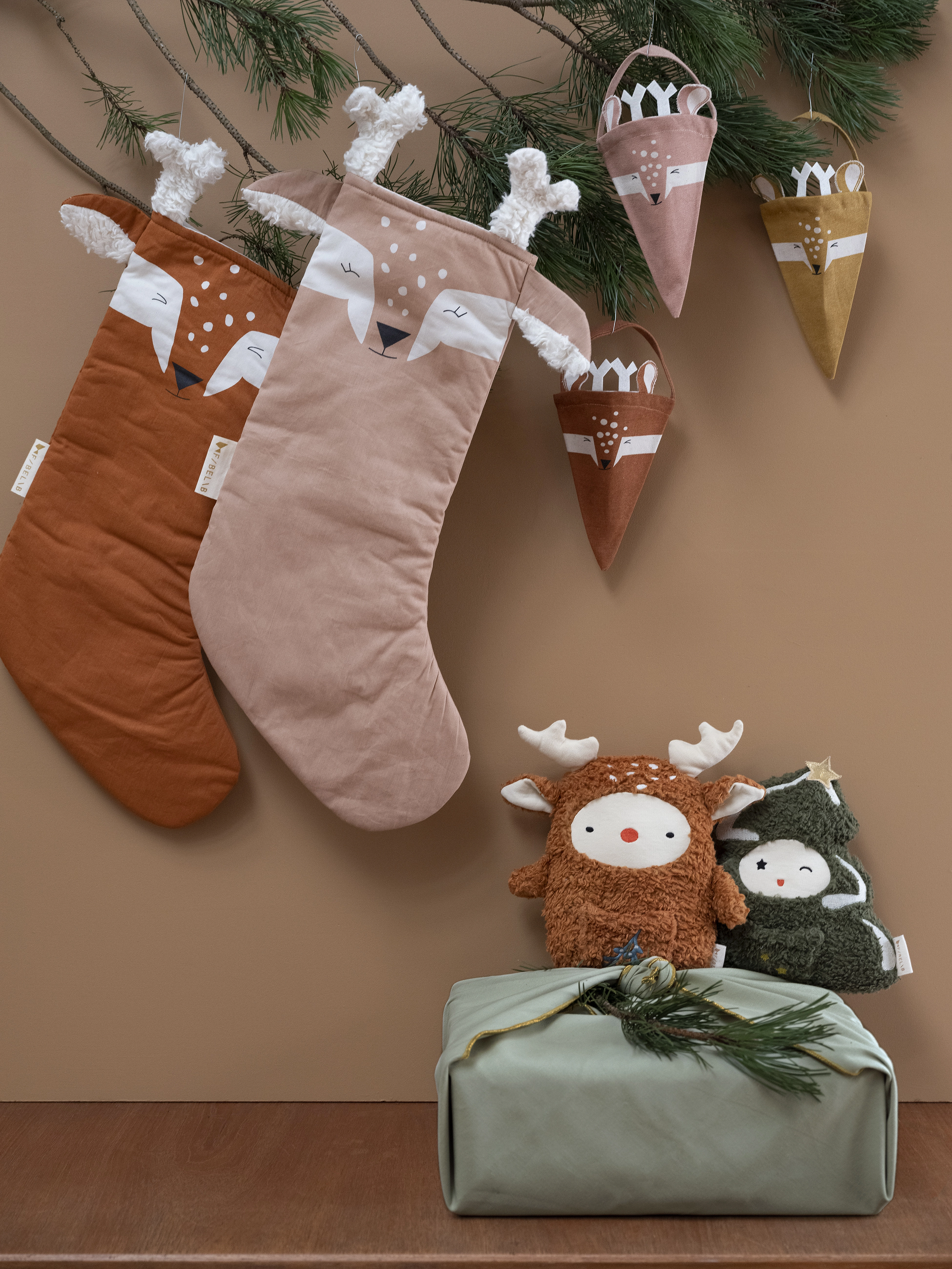 Fabelab Christmas Cones Deer Mix, 15 cm, Kids Decor, Mehrfarbig/gemustert - Party Supplies, Kinder
