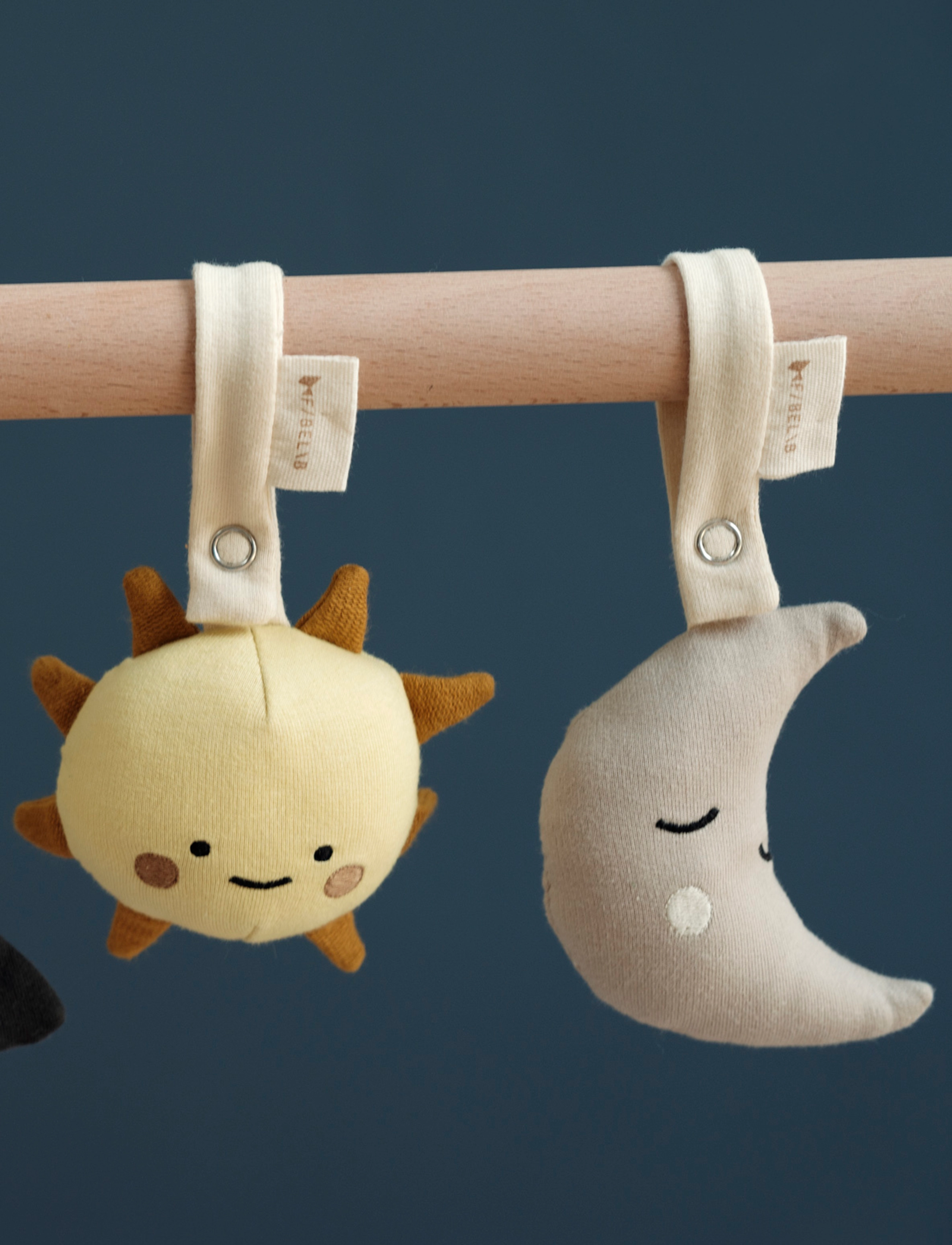 Fabelab - Activity Toy - Moon - beige - 1