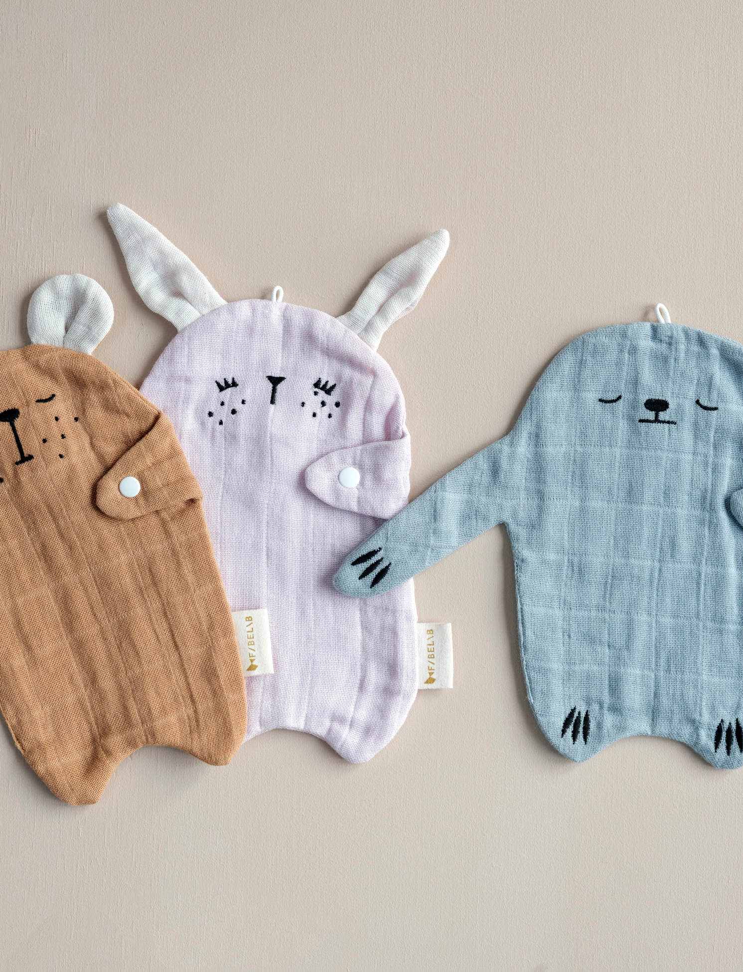 Fabelab - Pacifier Cuddle - Sloth - Cottage B - cottage blue - 1
