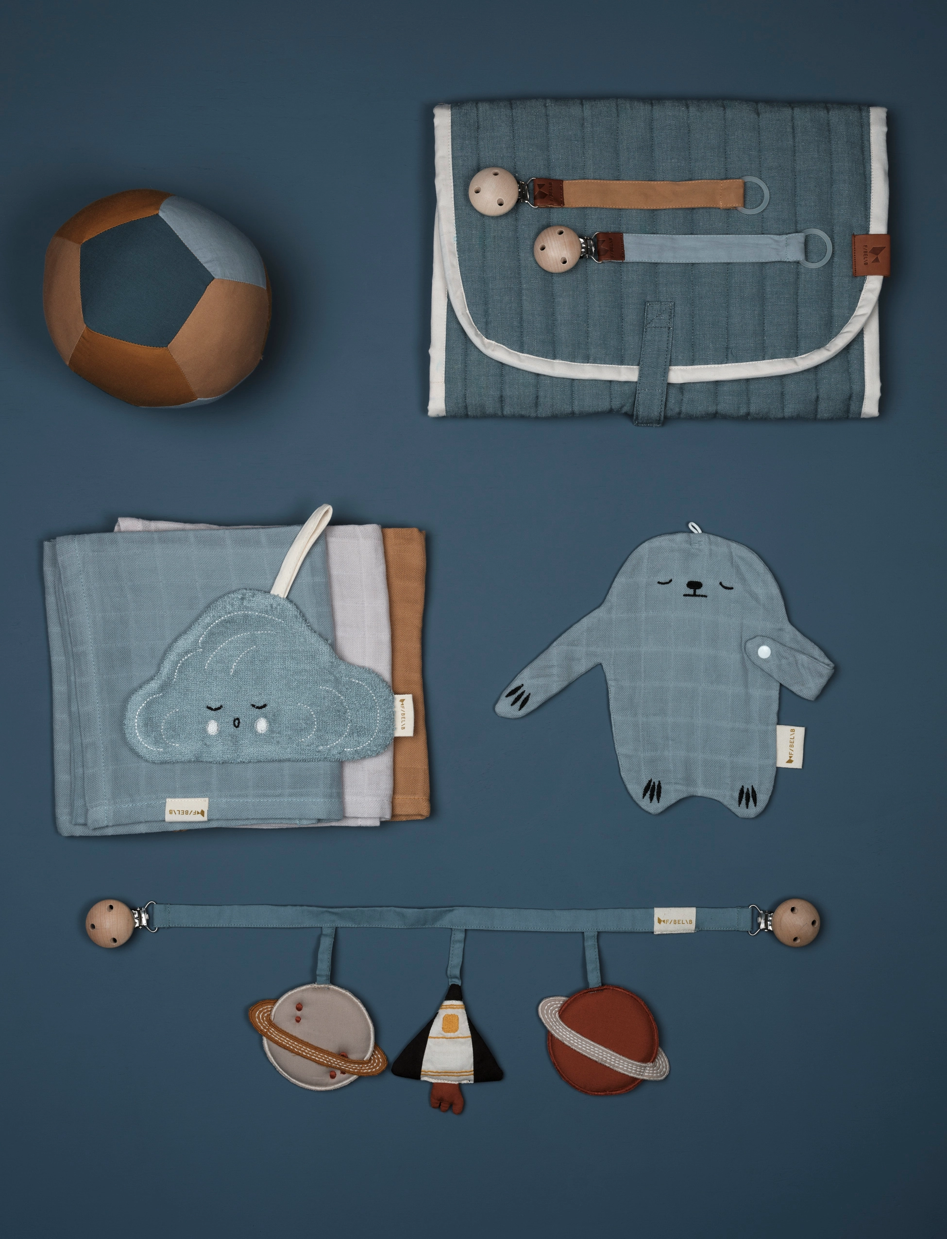 Fabelab - Pacifier Cuddle - Sloth - Cottage B - cottage blue - 2