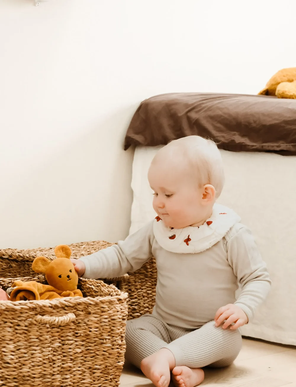 Fabelab - Ruffle Bib 3-pack - Into The Garden - hagesmække uden ærmer - ash rose - 0