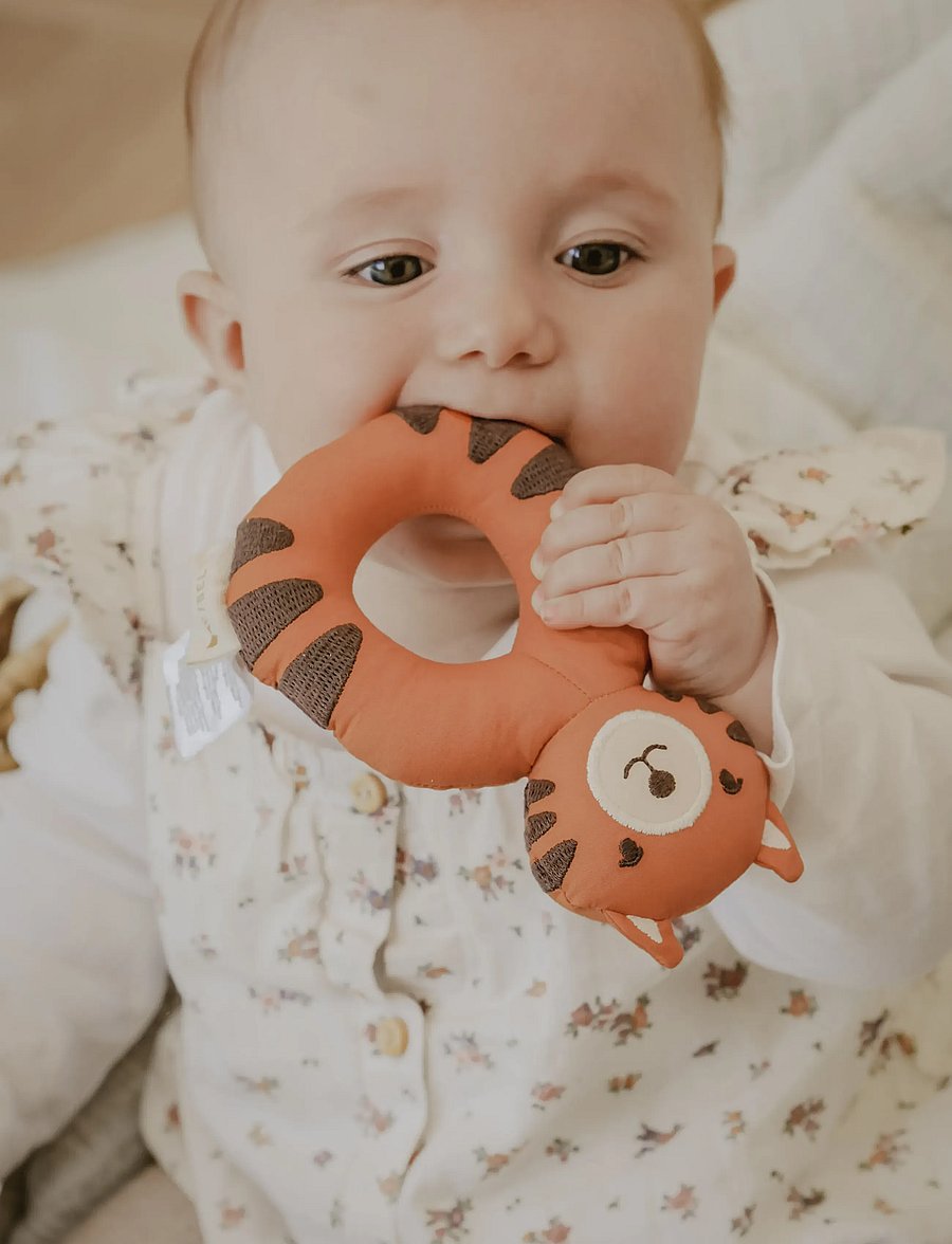 Fabelab - Rattle - Tiger - helistimet - desert sun - 0