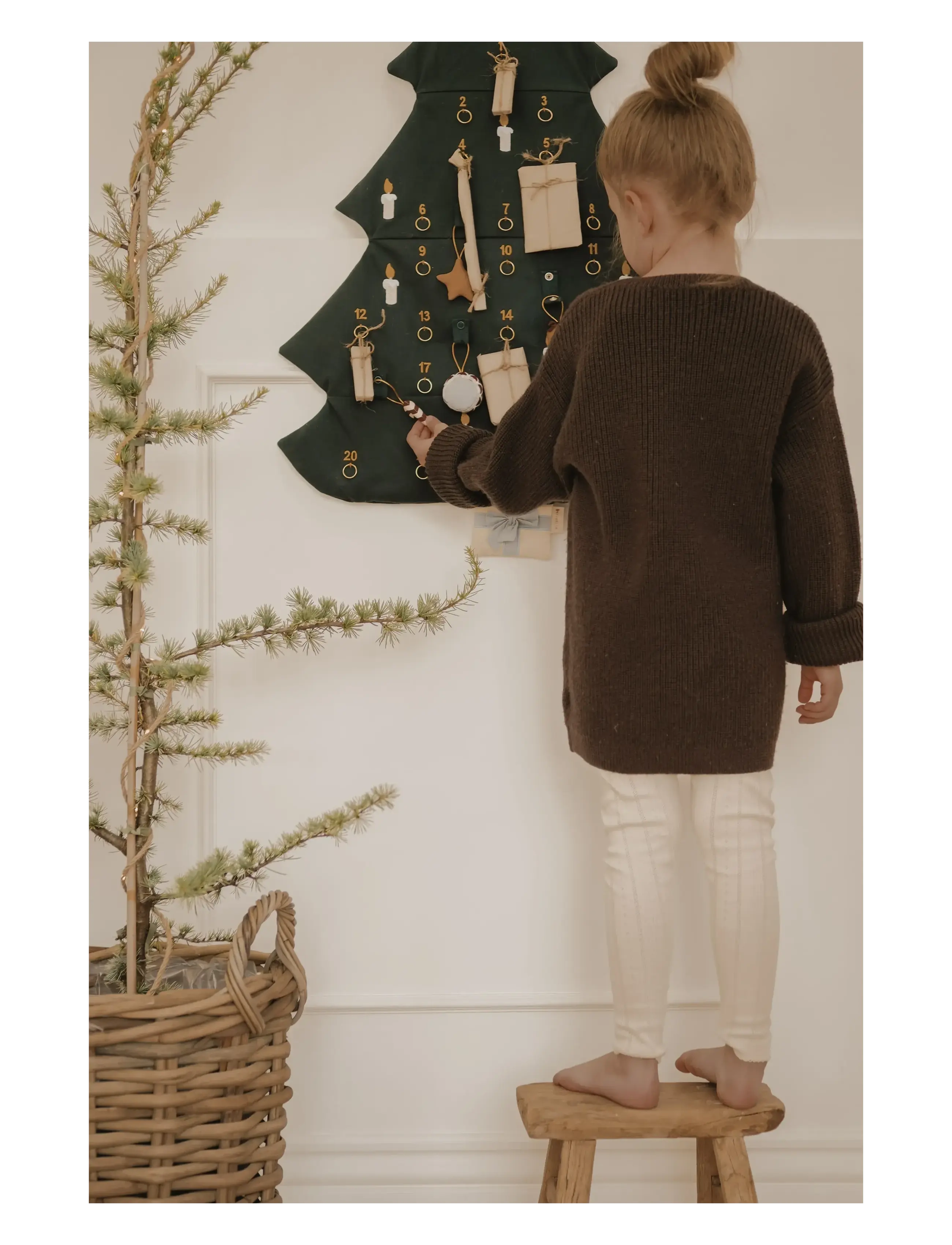 Fabelab - Christmas Tree Wall Calender - seedpearl emb - 5