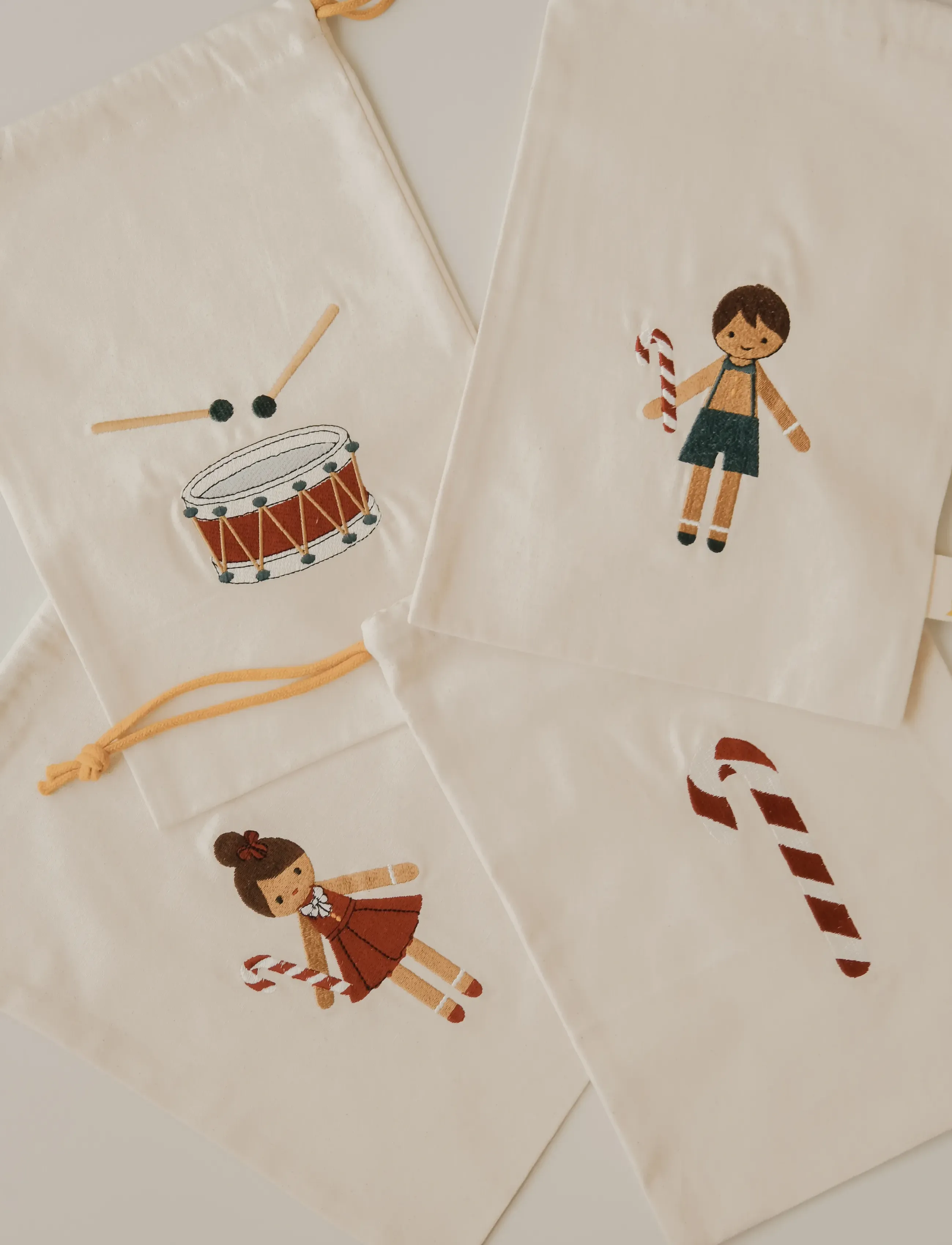 Fabelab - Christmas Gift Bags - Drum - seedpearl emb - 4