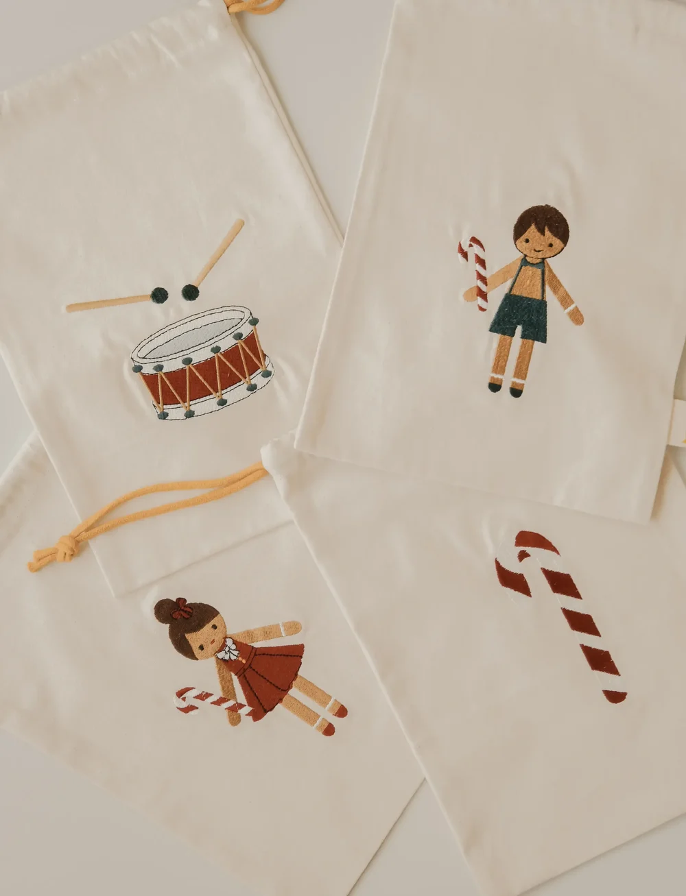 Fabelab - Christmas Gift Bags - Gingerbread B - dekoratsioonid - seedpearl emb - 4