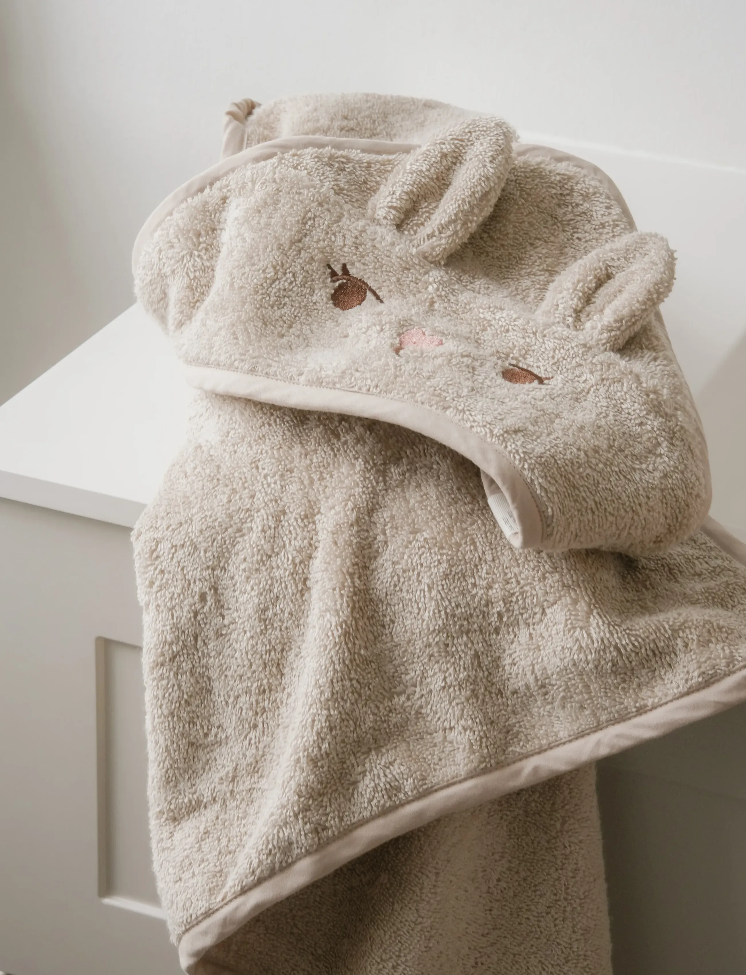 Fabelab Towel - Bunny, One Size, Beige, Bath Time > Towels, Børn