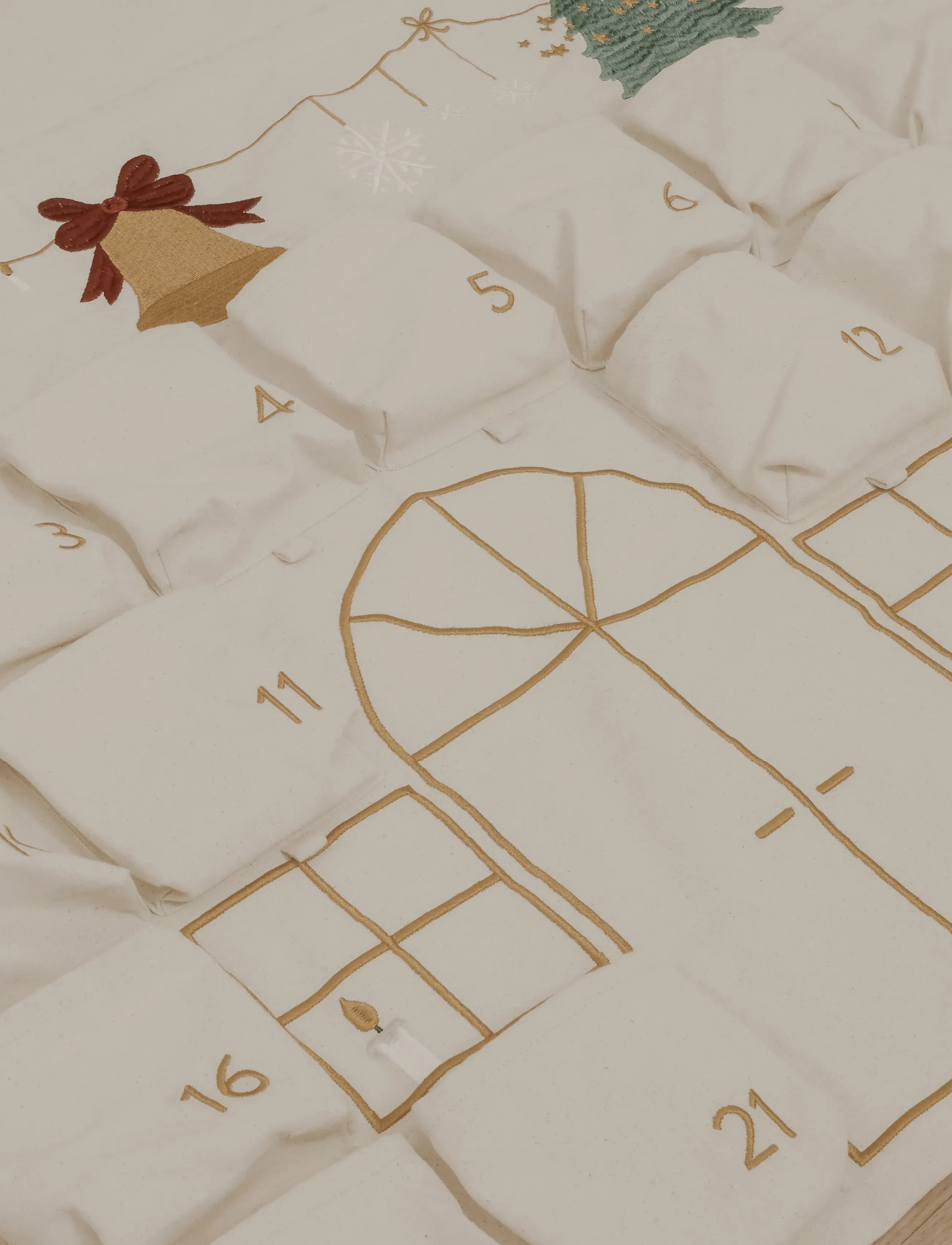 Fabelab - Christmas Calendar House - advendikalendrid - seedpearl - 2