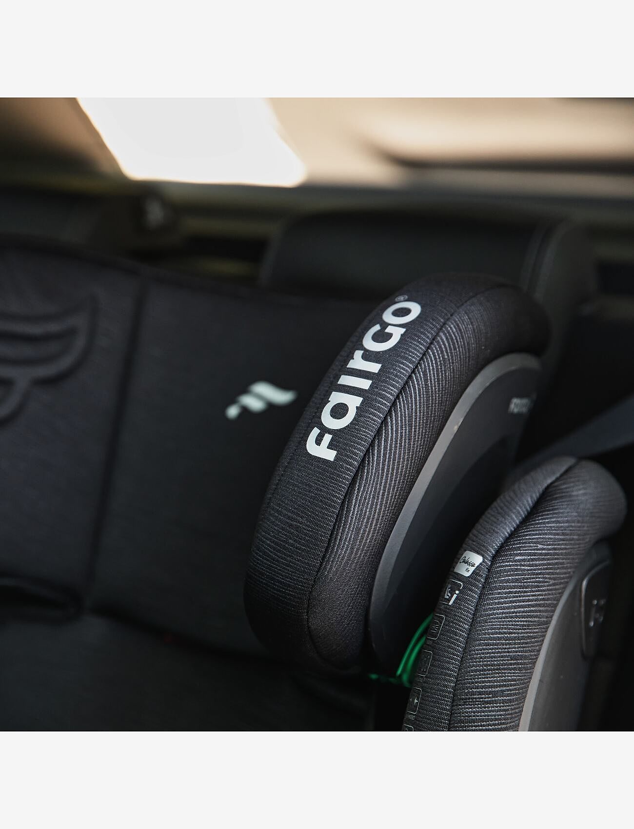 Fairgo - Colosso i-size autostol 100-150 cm - Black Sand - bilbarnstolar - black - 3