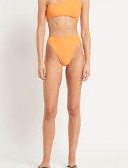 Faithfull The Brand - DYLLA BIKINI BOTTOMS - korkeavyötäröiset bikinihousut - plain orange towelling - 2