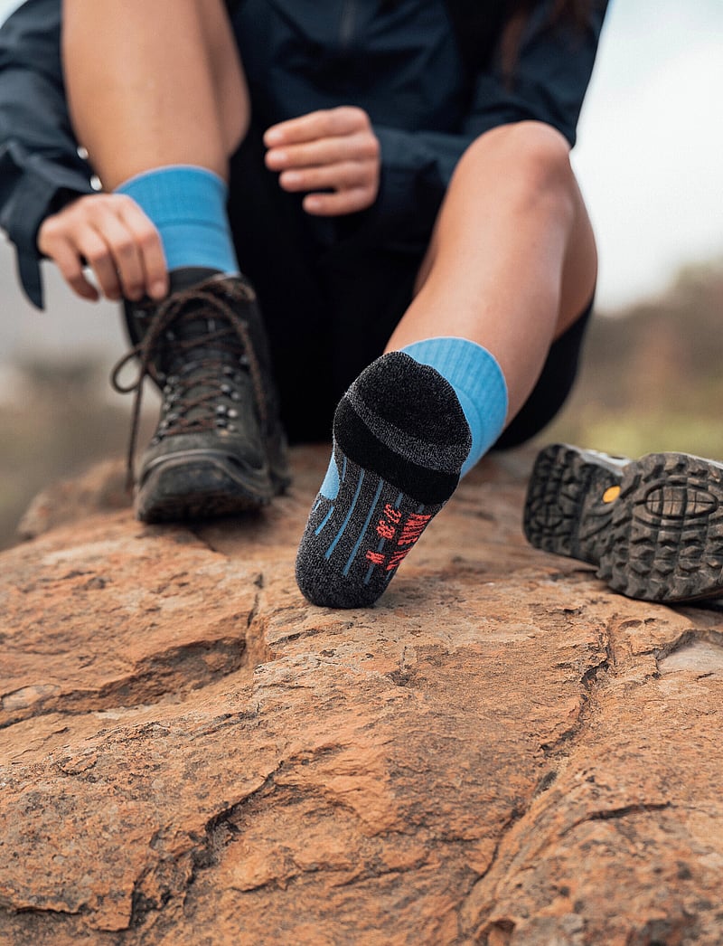 Falke Sport - TK2 Cool Trekking medium-cushioned - tøj - light grey - 0