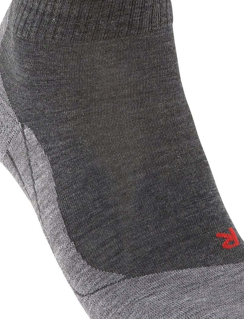 Falke Sport - FALKE TK5 Wander Short - sport socks - asphalt mel. - 5