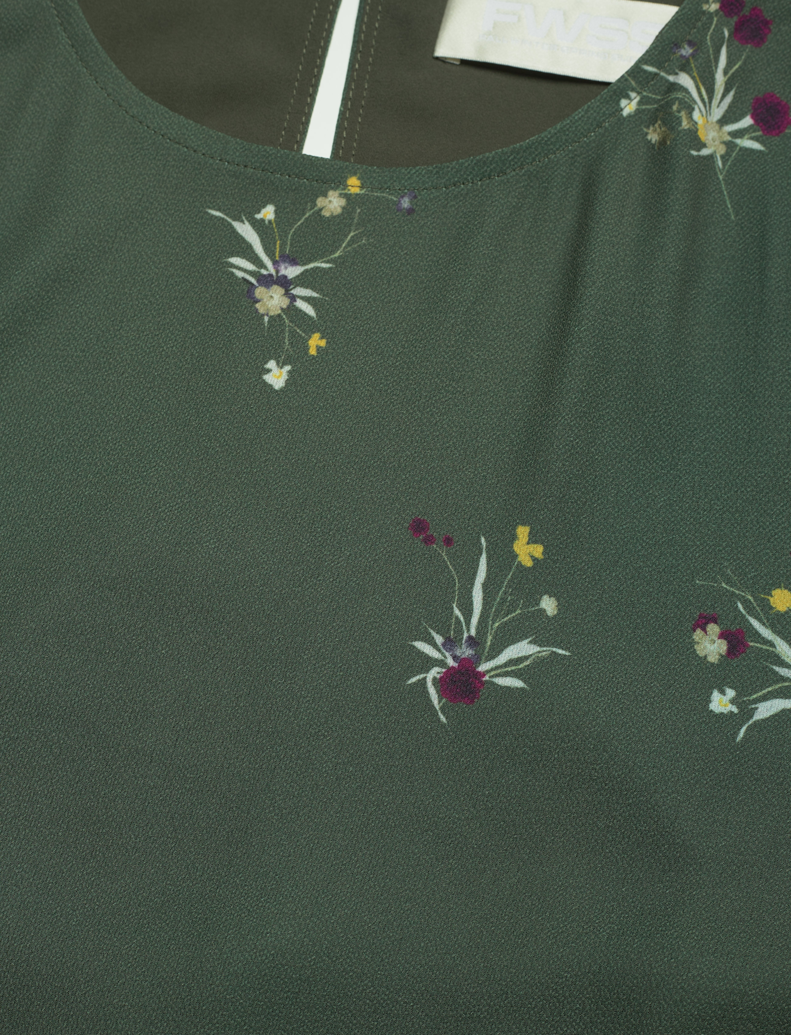 Fall Winter Spring Summer - Torn - ikebana flower mini olive - 2