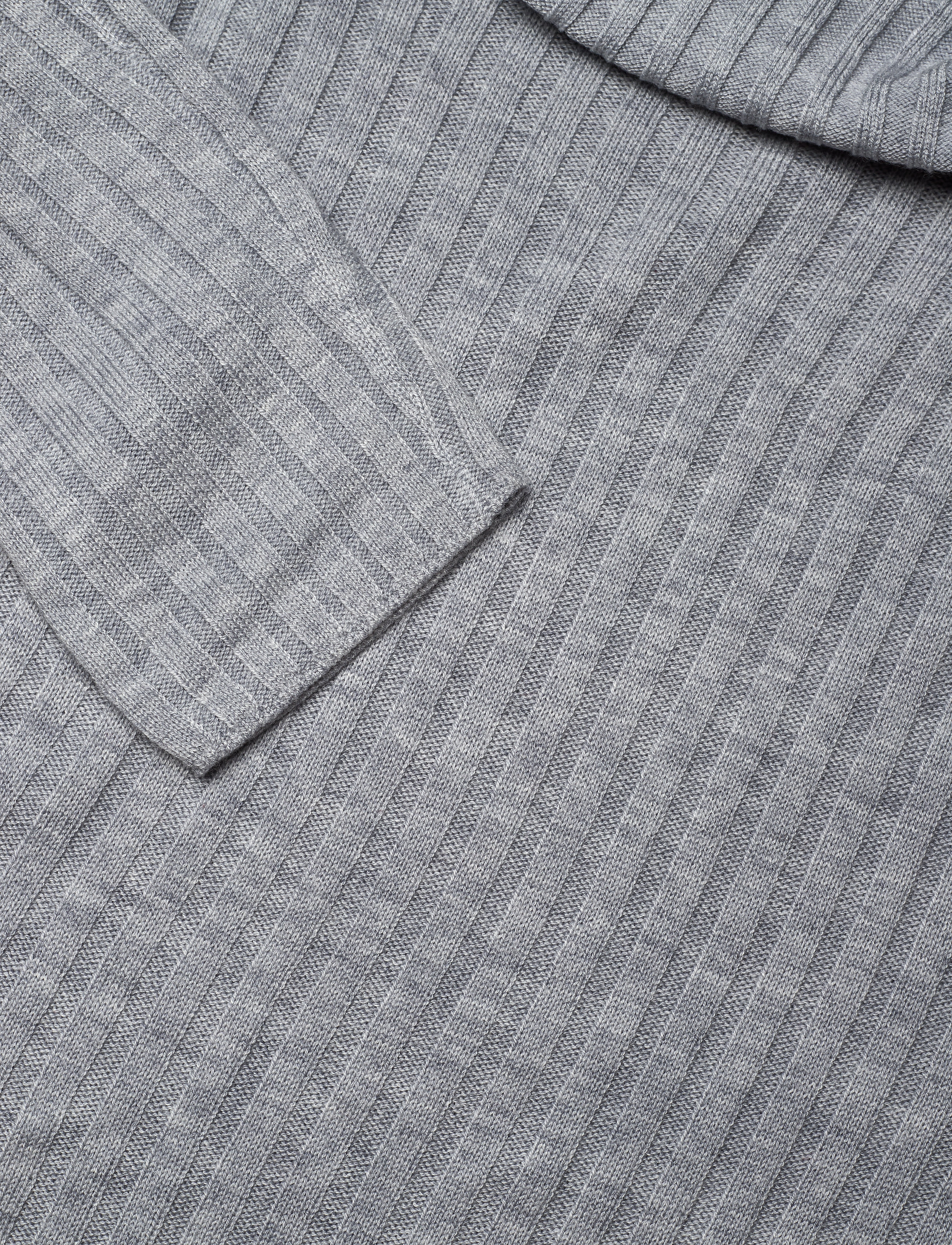 Famme - Doux Knitted Turtleneck - grey - 2