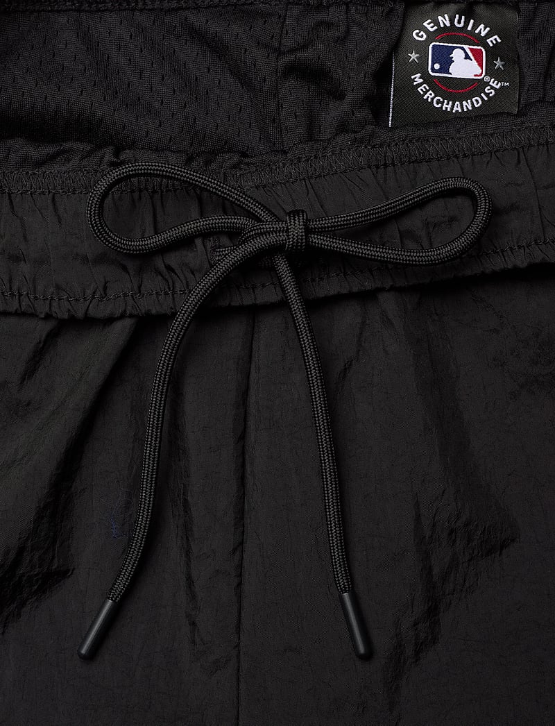 Fanatics - Woven Short - freizeit shorts - black - 2