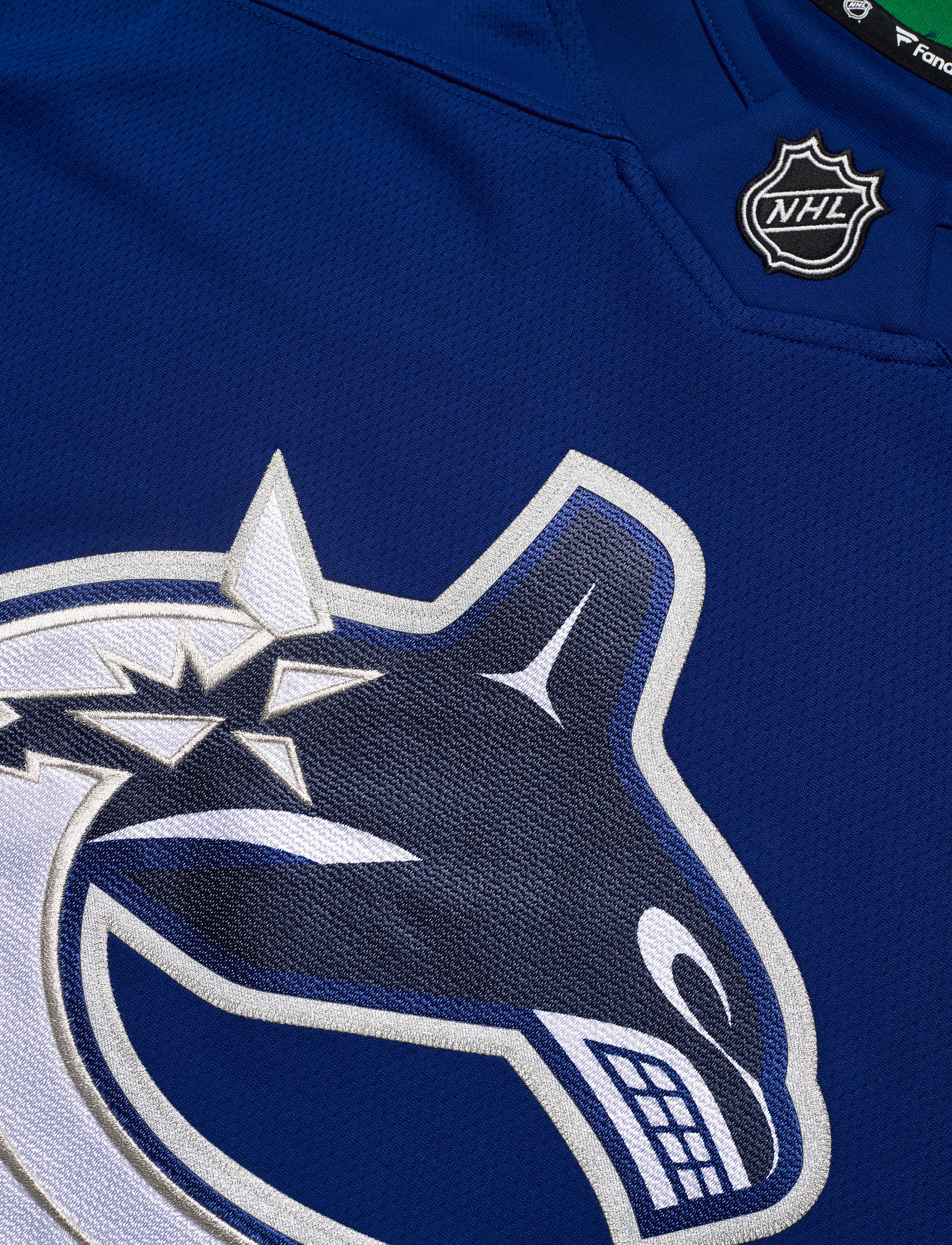 Fanatics - Vancouver Canucks Fanatics Branded Home Breakaway Jersey - blue - 2
