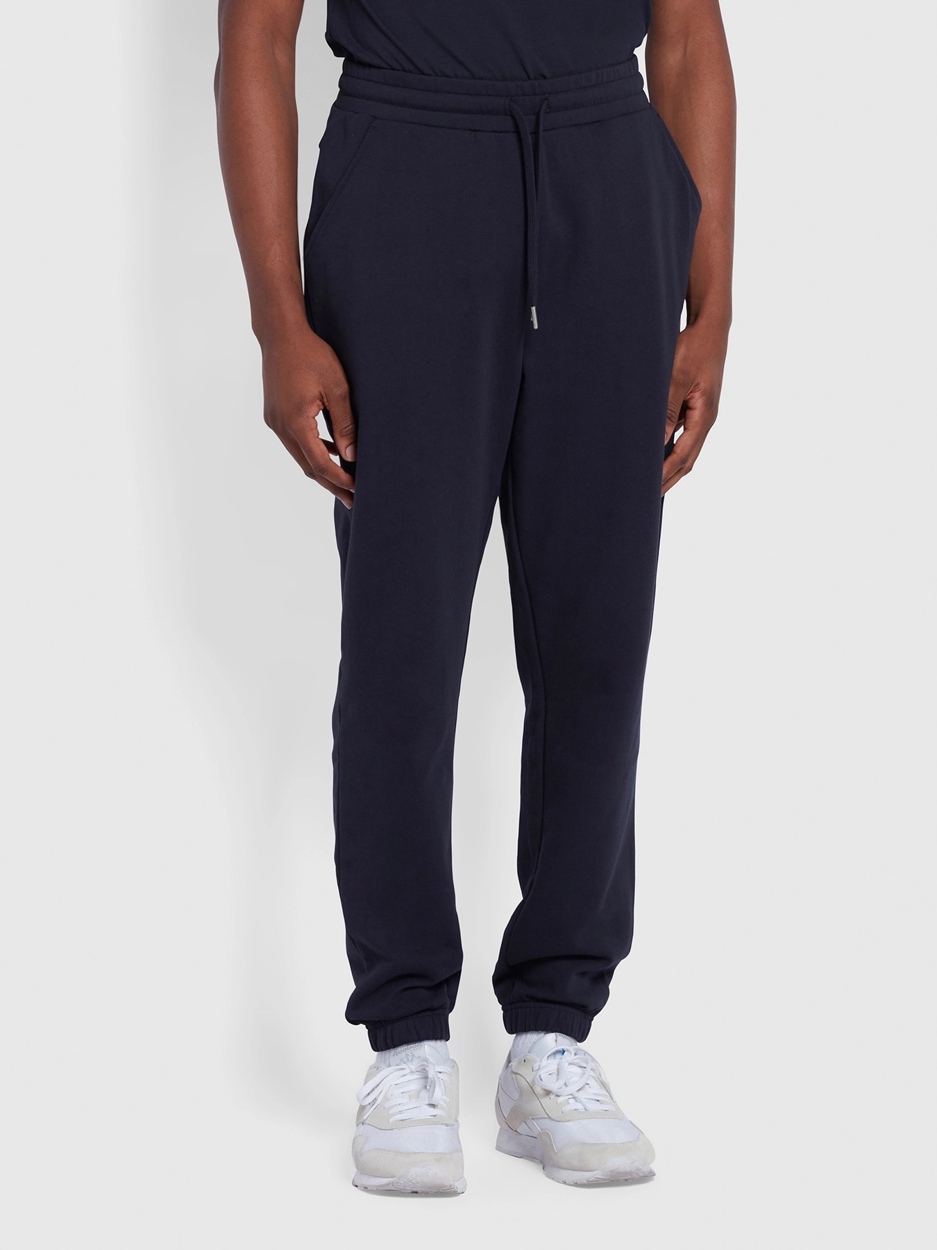 Farah - DURRINGTON JOGGER - true navy - 2