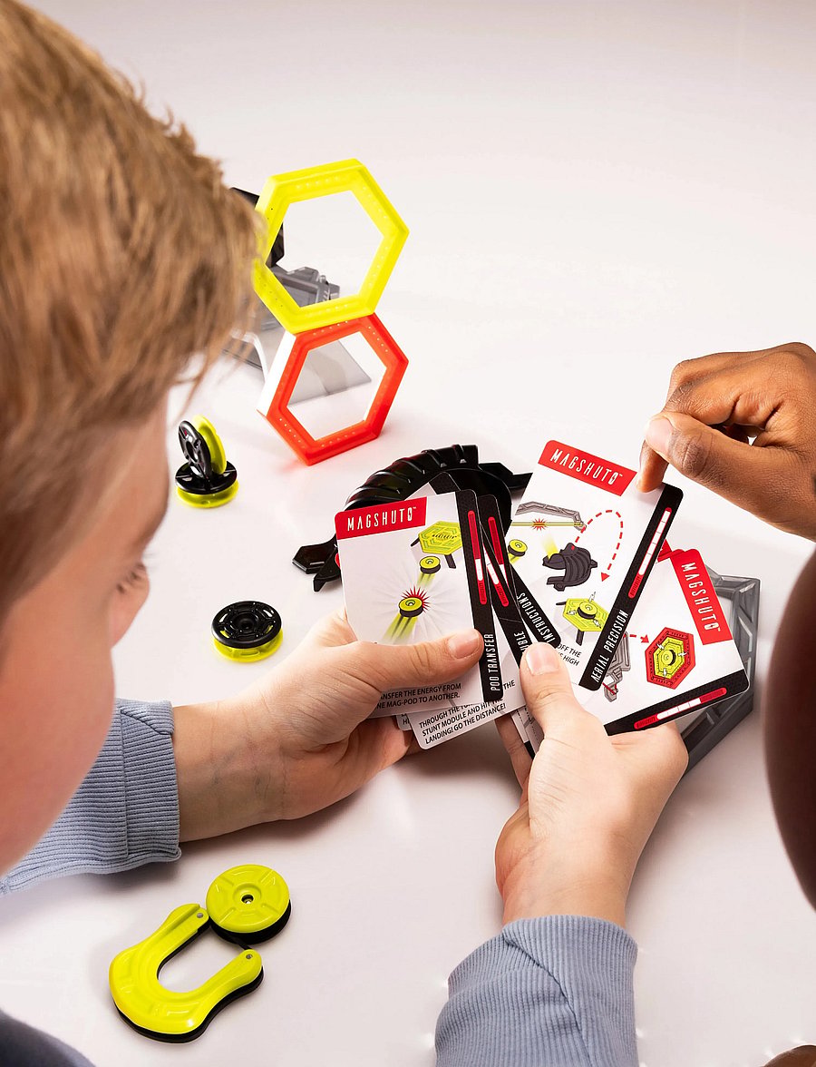 Fat Brain Toys - Fat Brain Magshuto Stunt Park - byggesæt - multi - 2