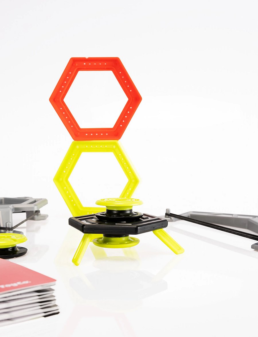 Fat Brain Toys - Fat Brain Magshuto Stunt Park - byggesæt - multi - 4