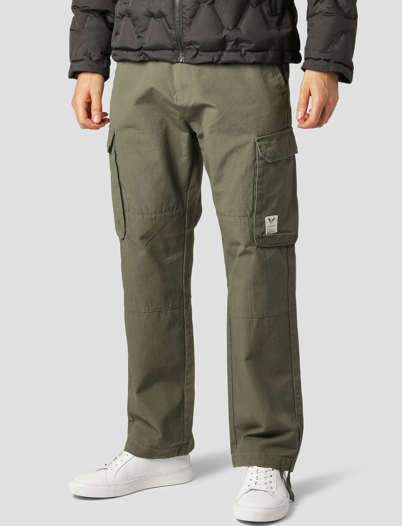 Fat Moose - Tap Cargo Pants - cargo pants - beetle green - 1