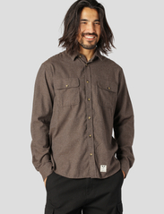 Fat Moose - Glenn Flannel Shirt LS - tavalised t-särgid - brown - 2