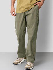 Fat Moose - Okan Pants - casual trousers - army - 2
