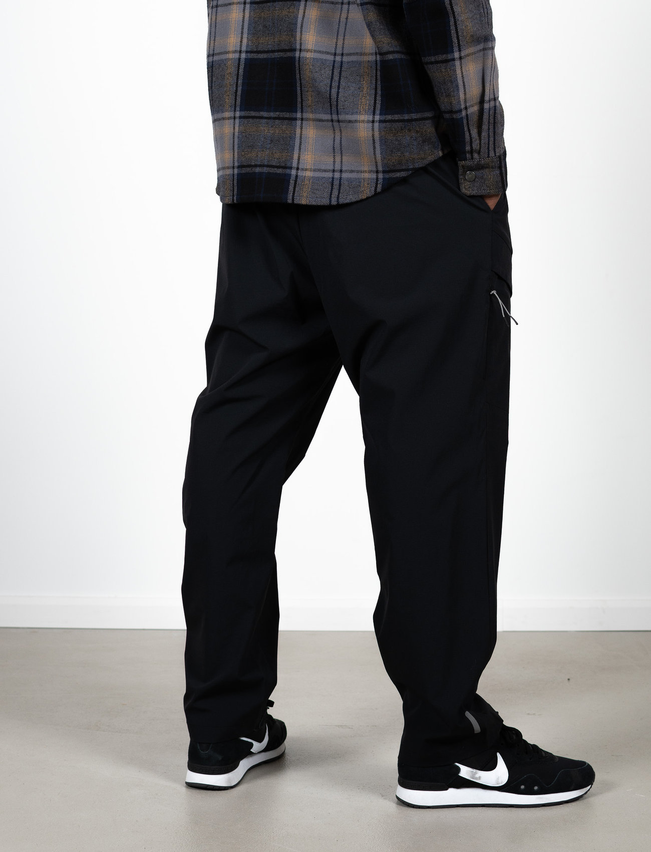 Fat Moose - Jayson Pants - kasdienio stiliaus kelnės - black - 1