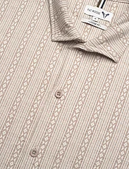 Fat Moose - Hazy Jacquard Shirt S/S - kortärmade skjortor - ecru/khaki - 4