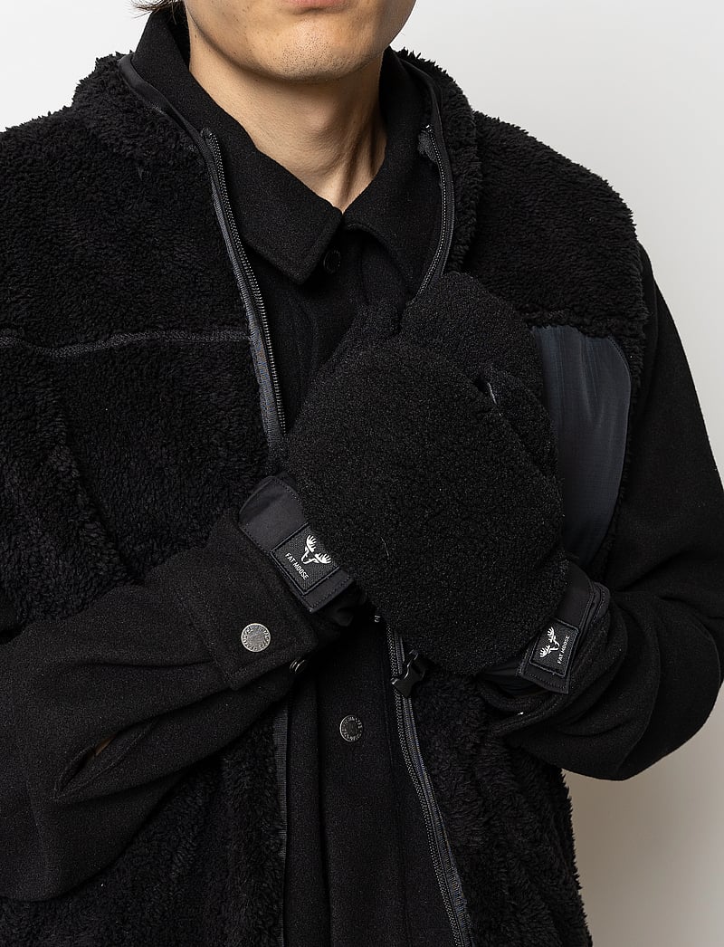 Fat Moose - Pile Mittens - kollektioner - black - 2