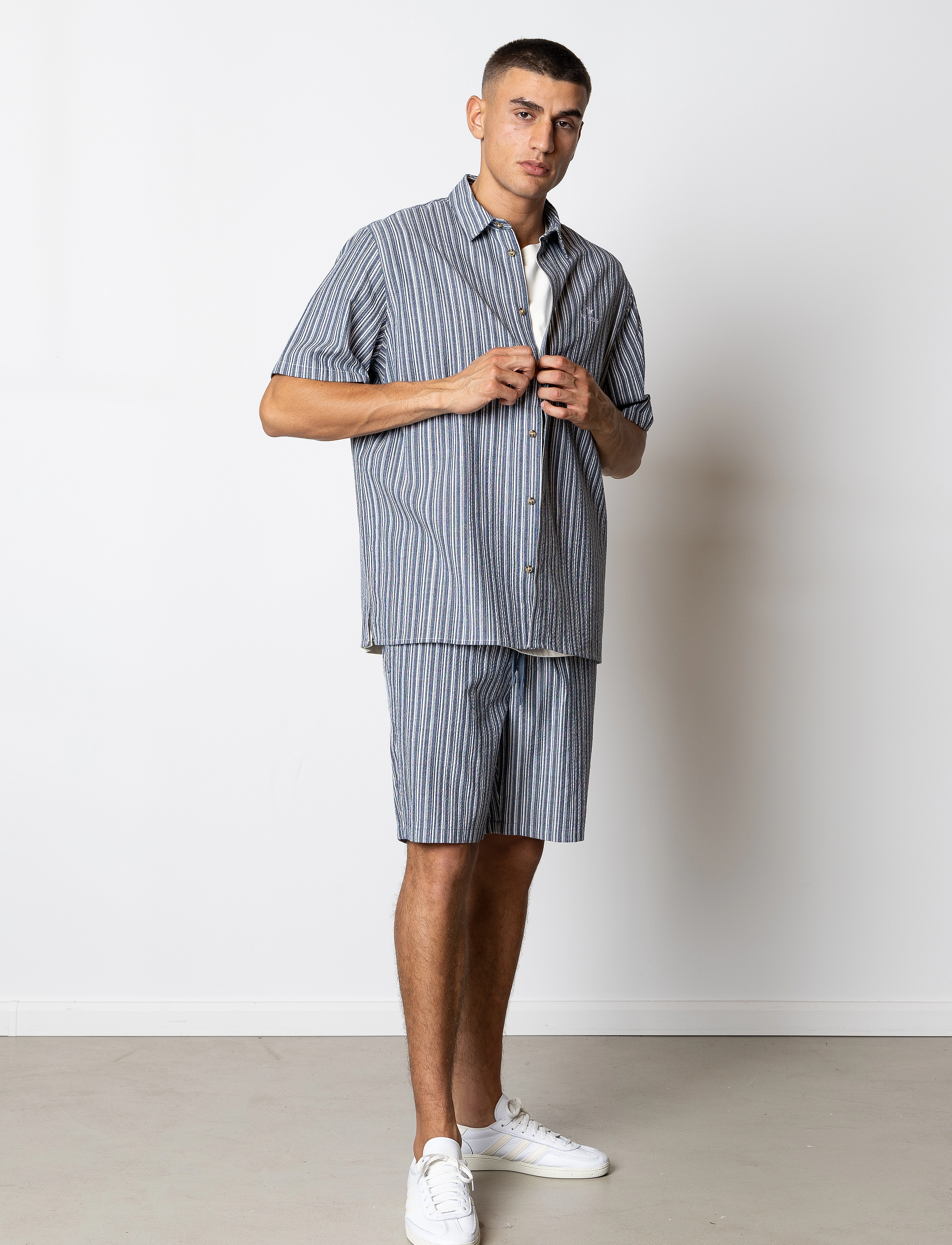 Fat Moose - Colby shorts - navy/white - 4