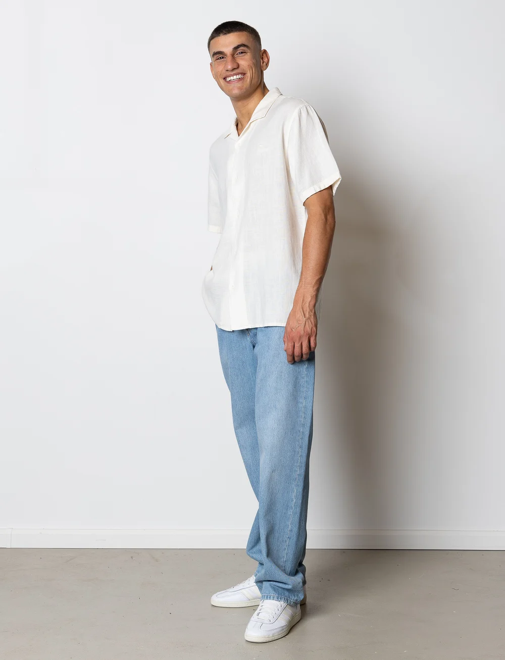 Fat Moose - Mylo S/S shirt - kortärmade skjortor - ecru - 4