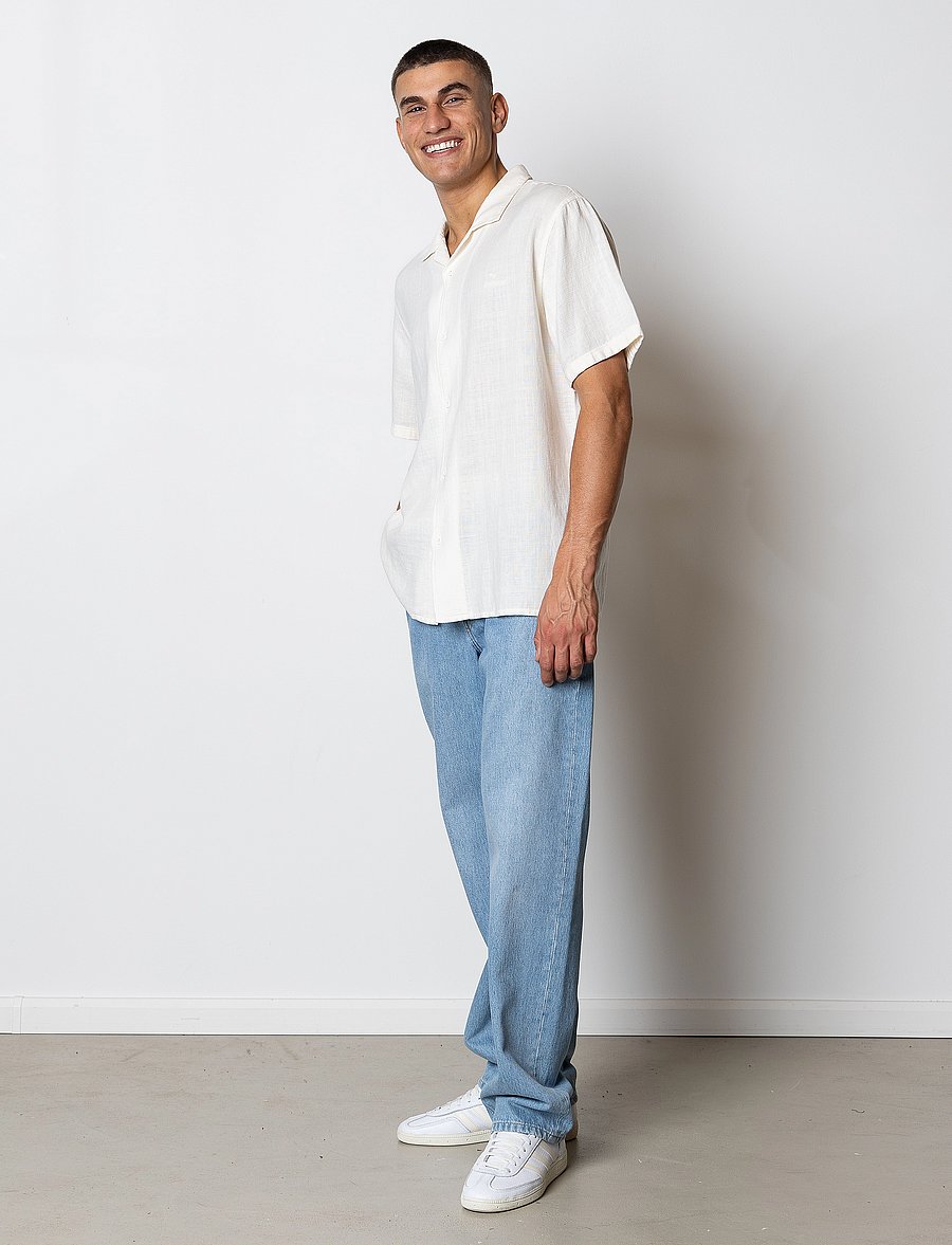 Fat Moose - Mylo S/S shirt - kurzarmhemden - ecru - 4