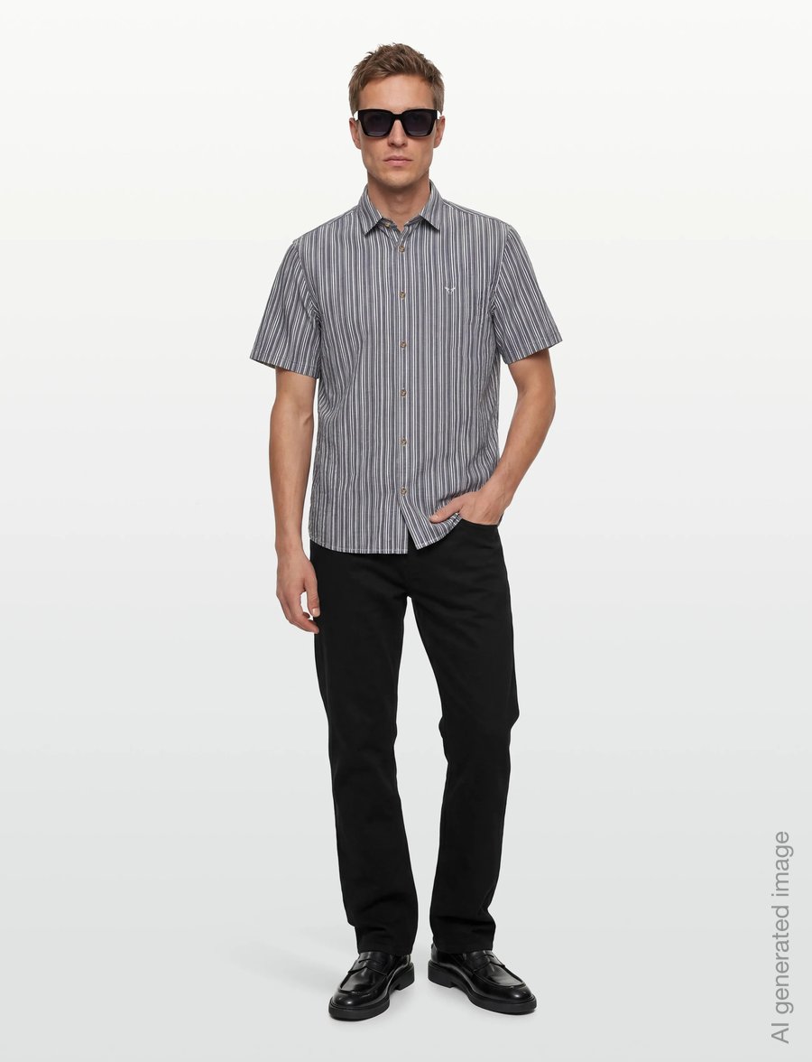 Fat Moose - Colby shirt SS - kurzarmhemden - navy/white - 0