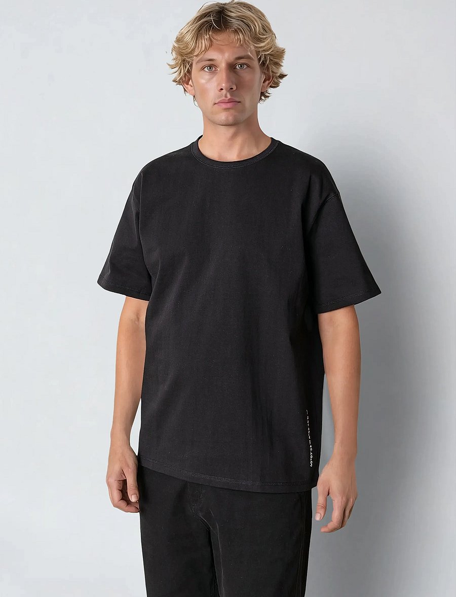 Fat Moose - Peak T-shirt - kurzärmelige t-shirts - black - 3