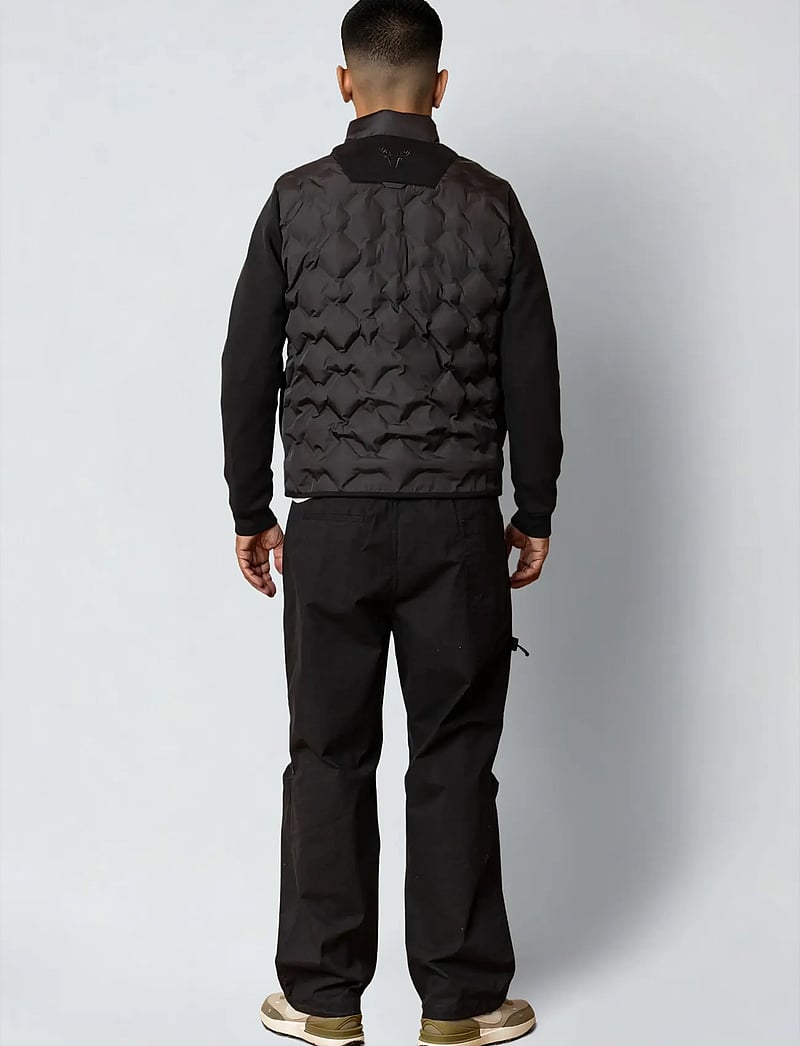Fat Moose - Wind jacket - forårsjakker - black - 4