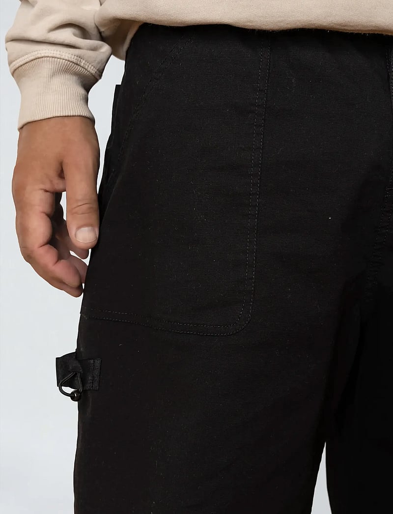 Fat Moose - Malone ribstop shorts - lühikesed vabaajapüksid - black - 4