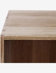 FDB Møbler - B98 - Bookcase - daiktų laikymo lentynos - nature, 3% white pigment - 2
