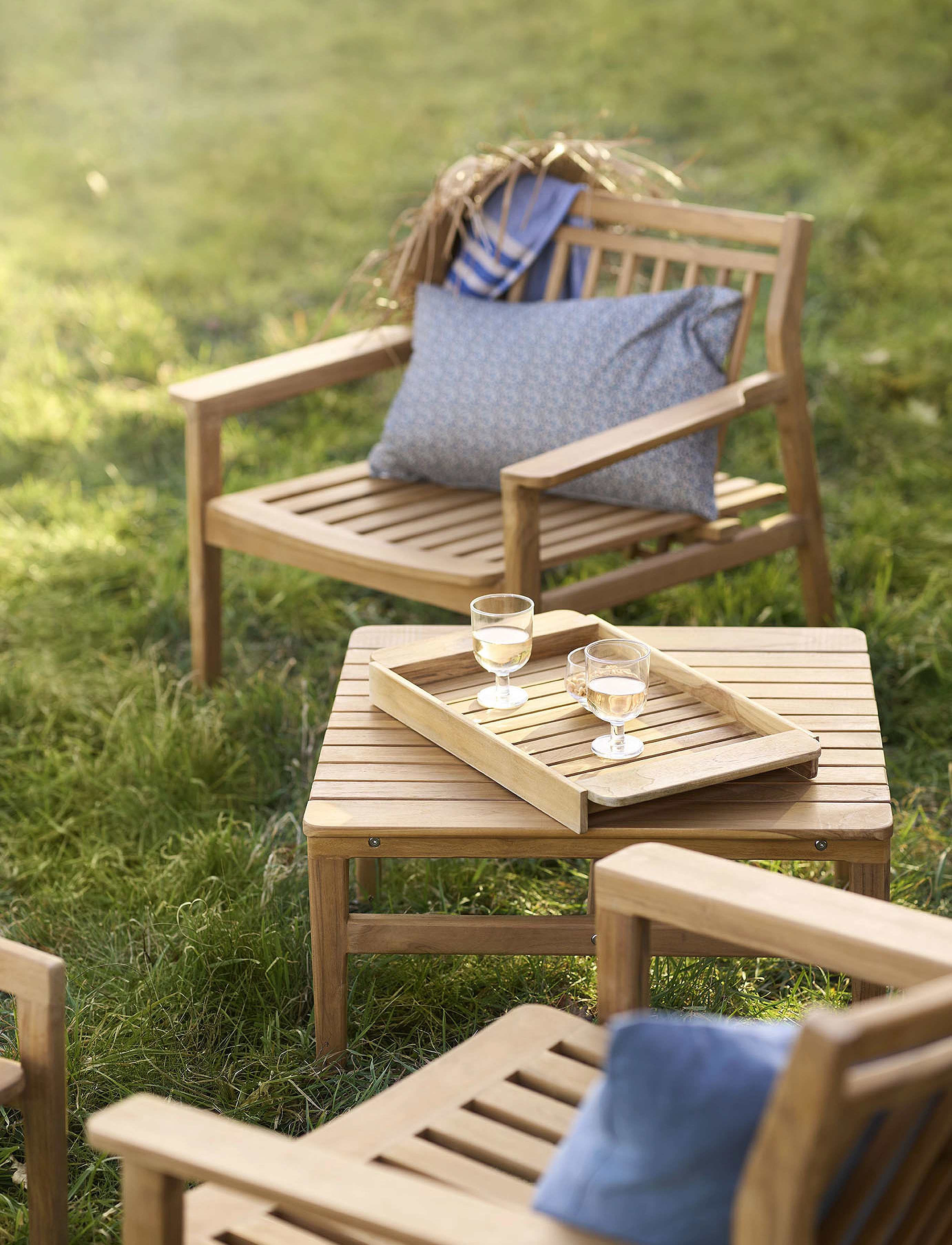 FDB Møbler Sammen Serving Tray, Teak, Solid,Nature,Oiled, One Size x 53.3, Dining & Table Accessories, Beige - Trays, Homeware
