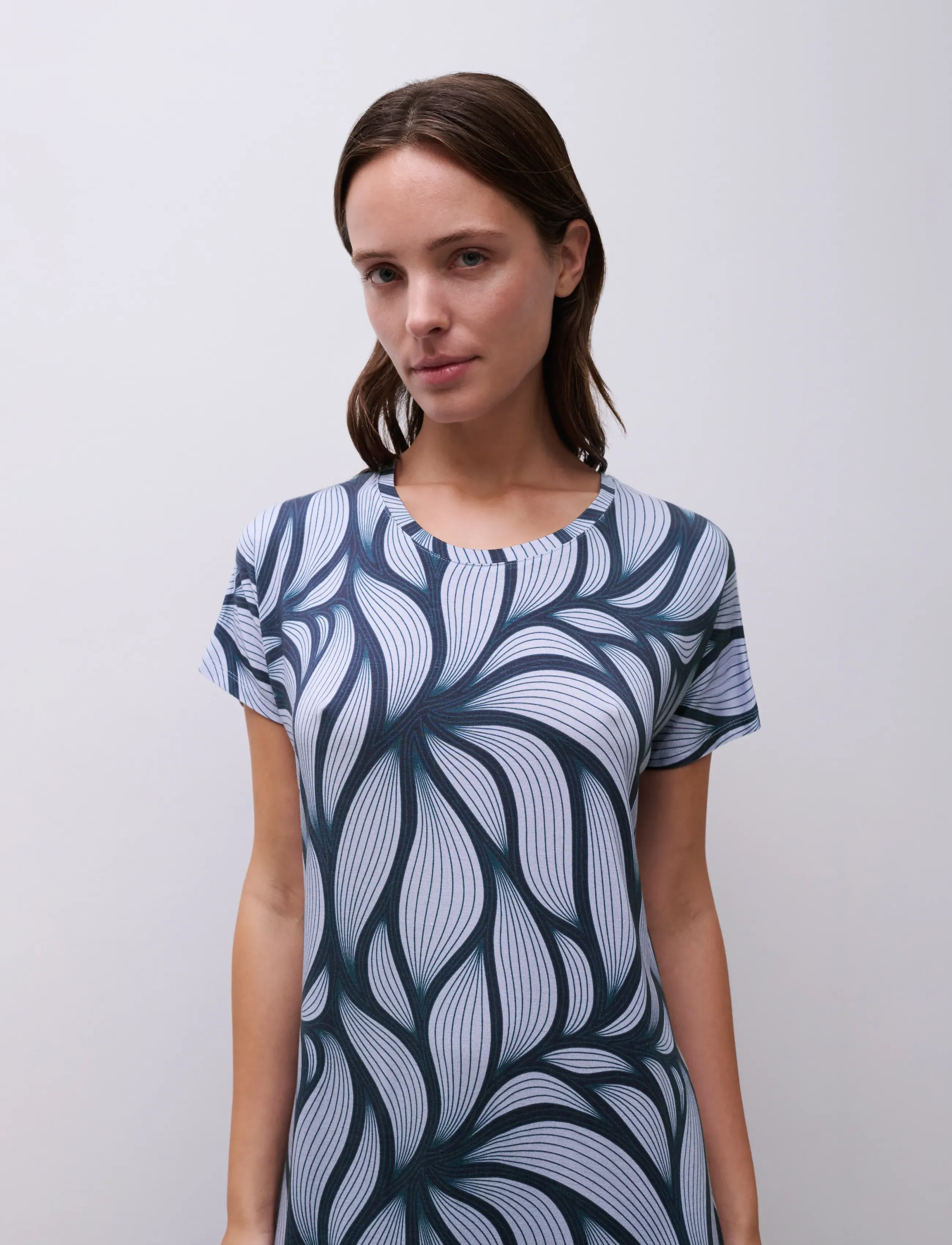 Femilet - Yara Big shirt long sleeves - nightdresses - blue petal - 3